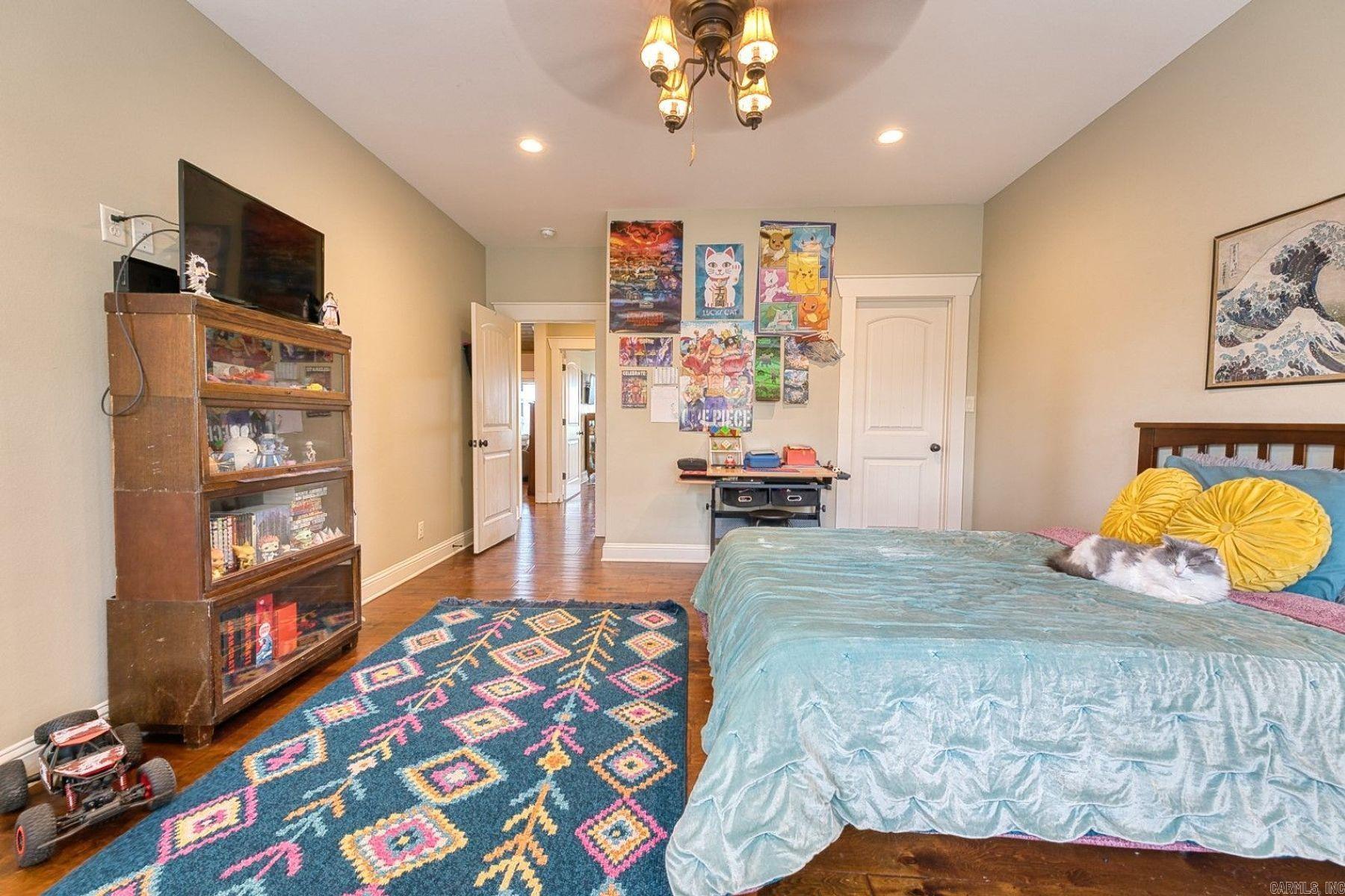 ROCK CREEK RIDGE - Residential