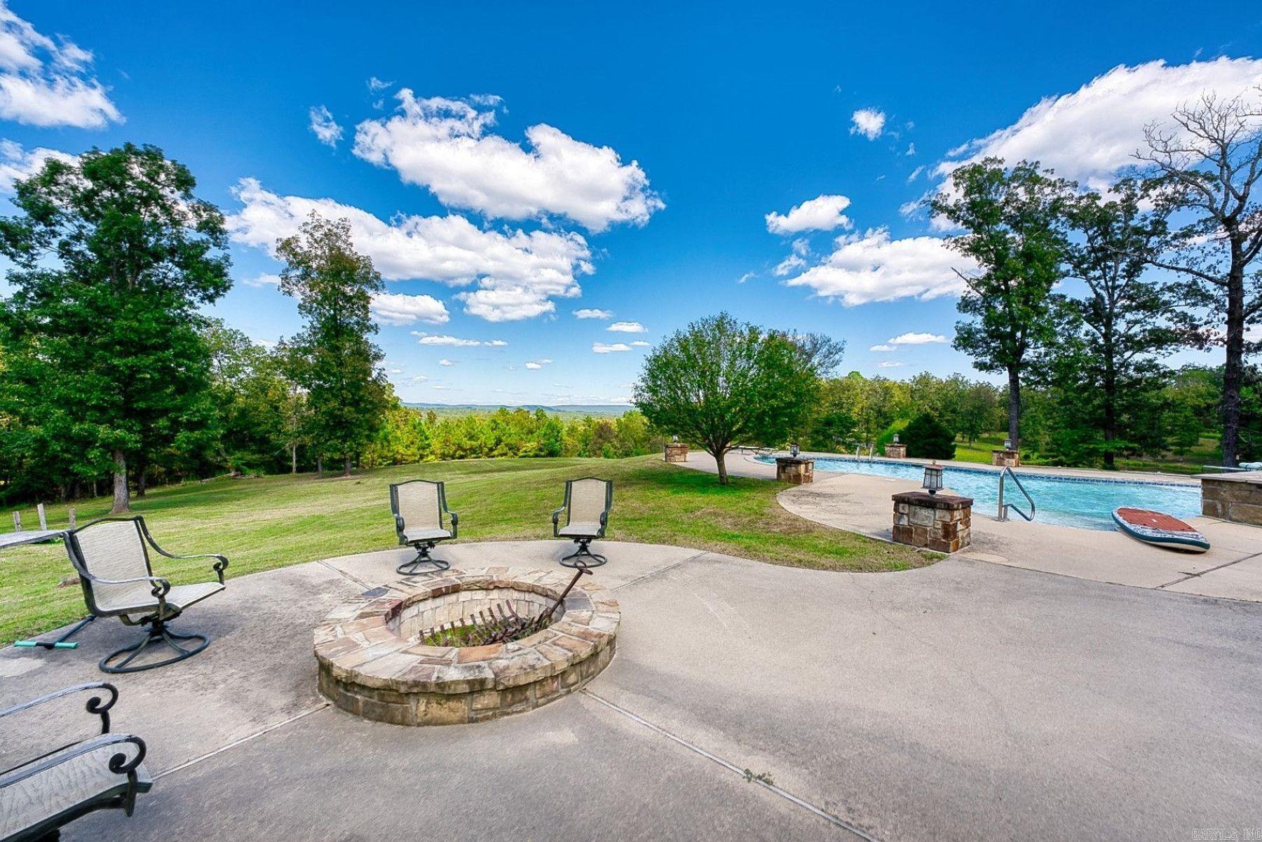 ROCK CREEK RIDGE - Residential