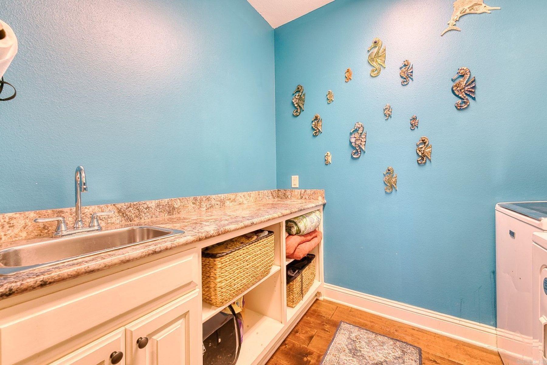 ROCK CREEK RIDGE - Residential