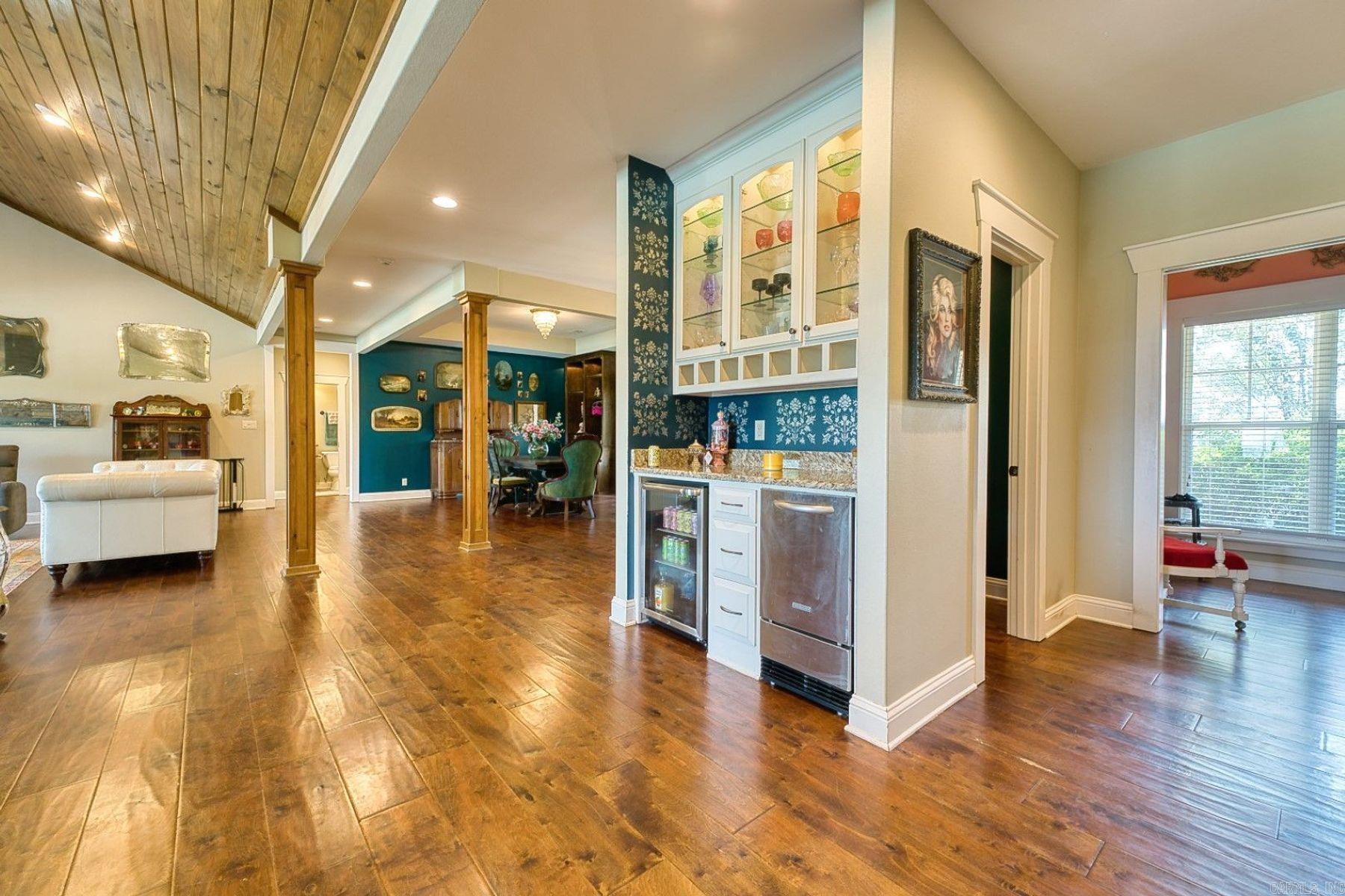 ROCK CREEK RIDGE - Residential