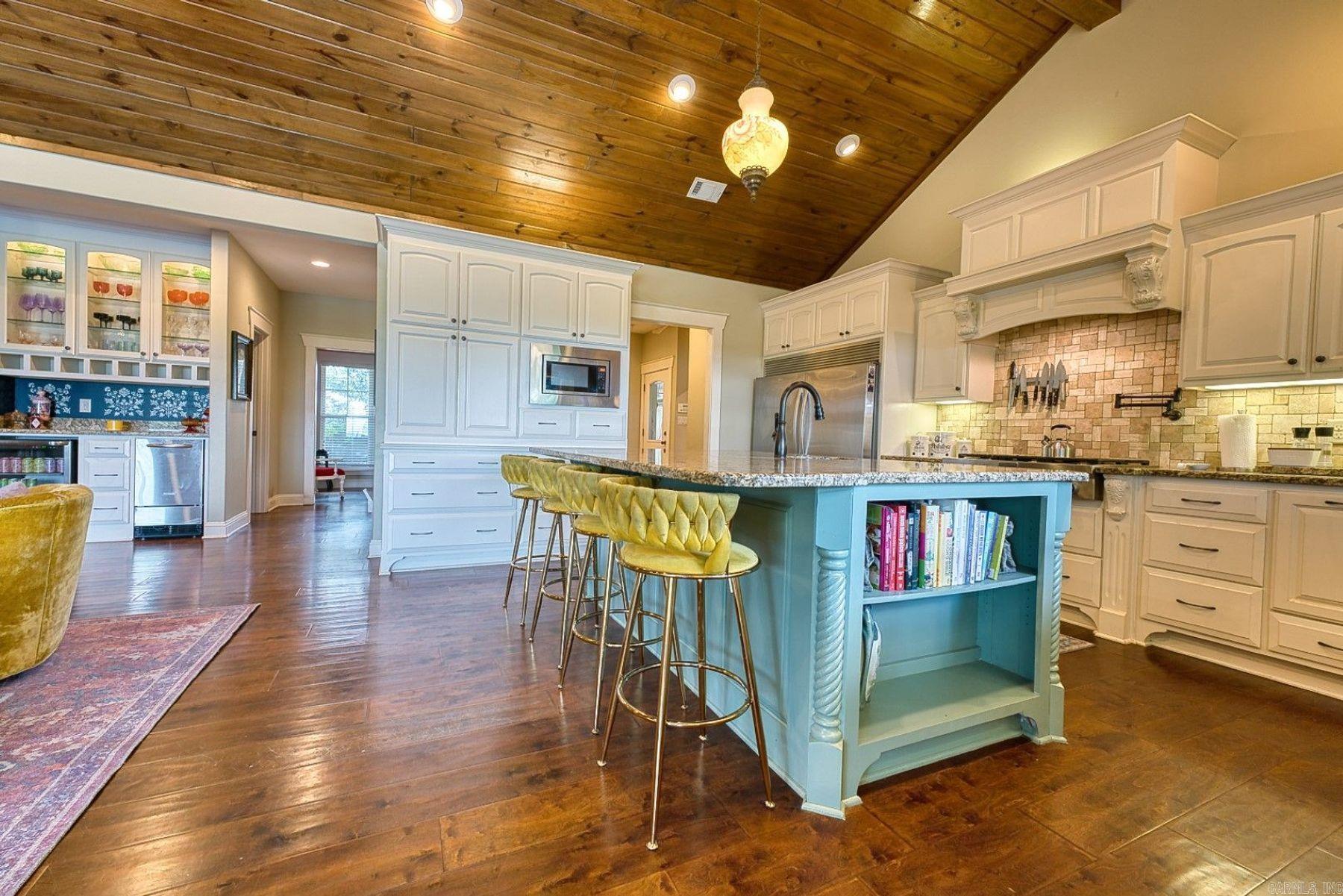 ROCK CREEK RIDGE - Residential