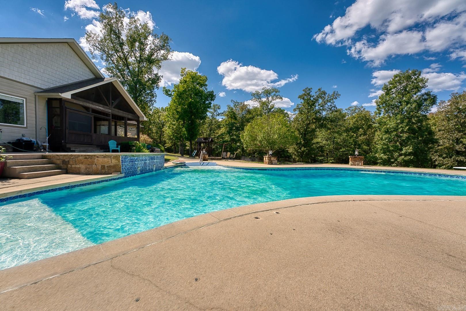 ROCK CREEK RIDGE - Residential