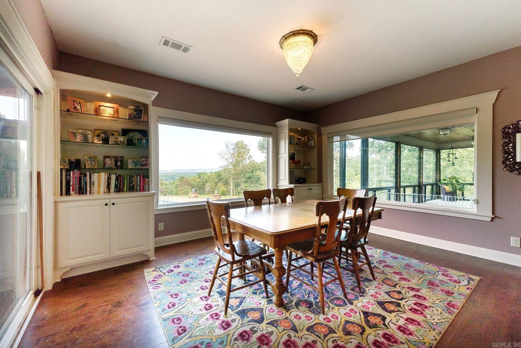 ROCK CREEK RIDGE - Residential