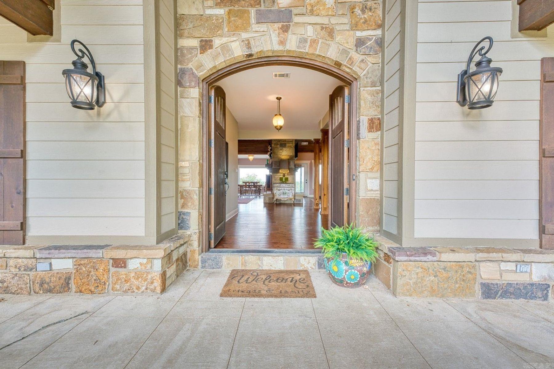 ROCK CREEK RIDGE - Residential