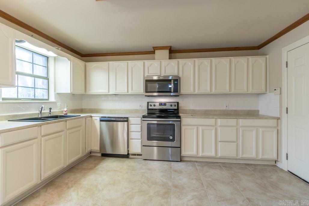 Southern Oaks - Residential Lease