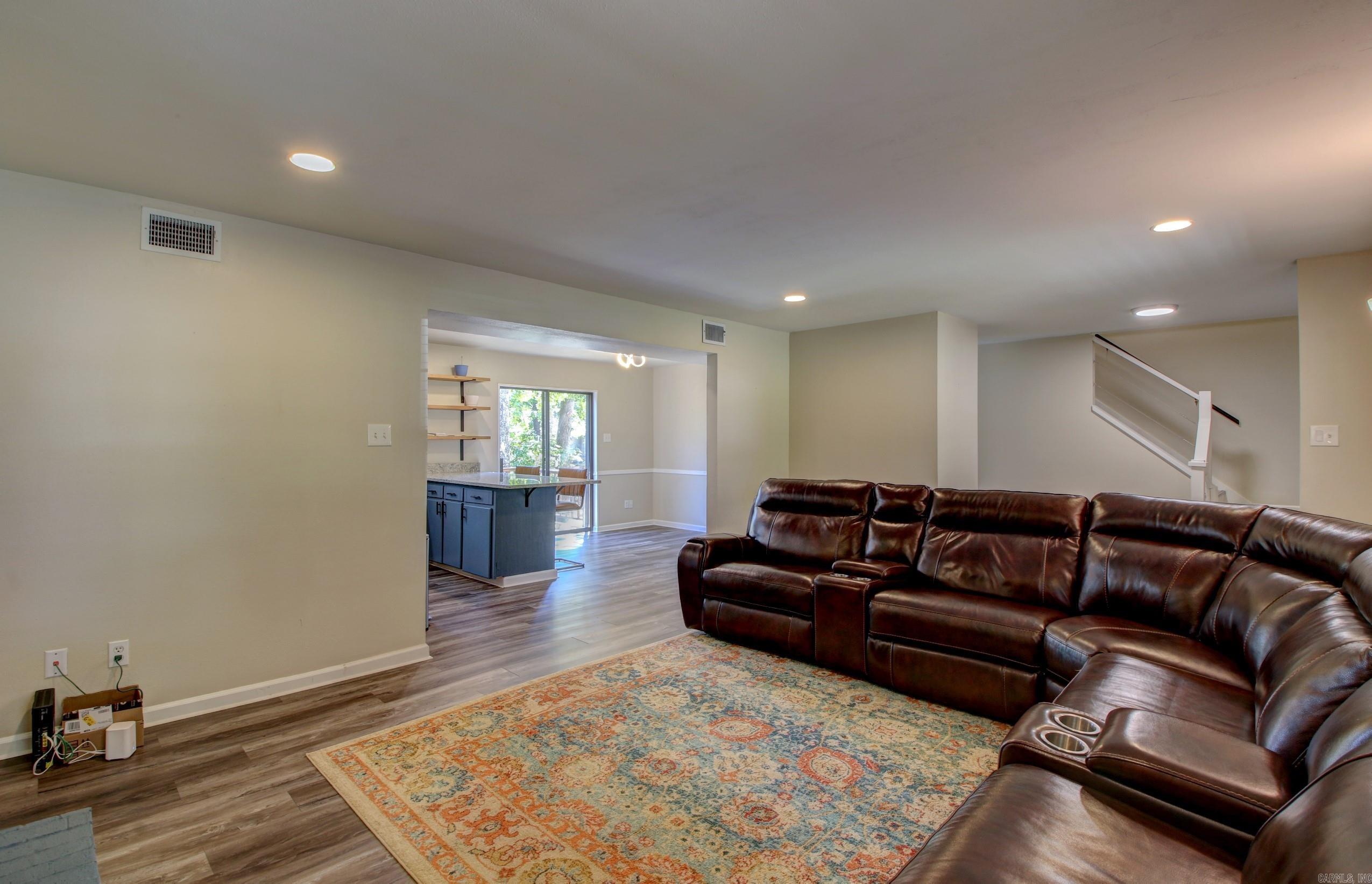 TURTLE CREEK - Residential