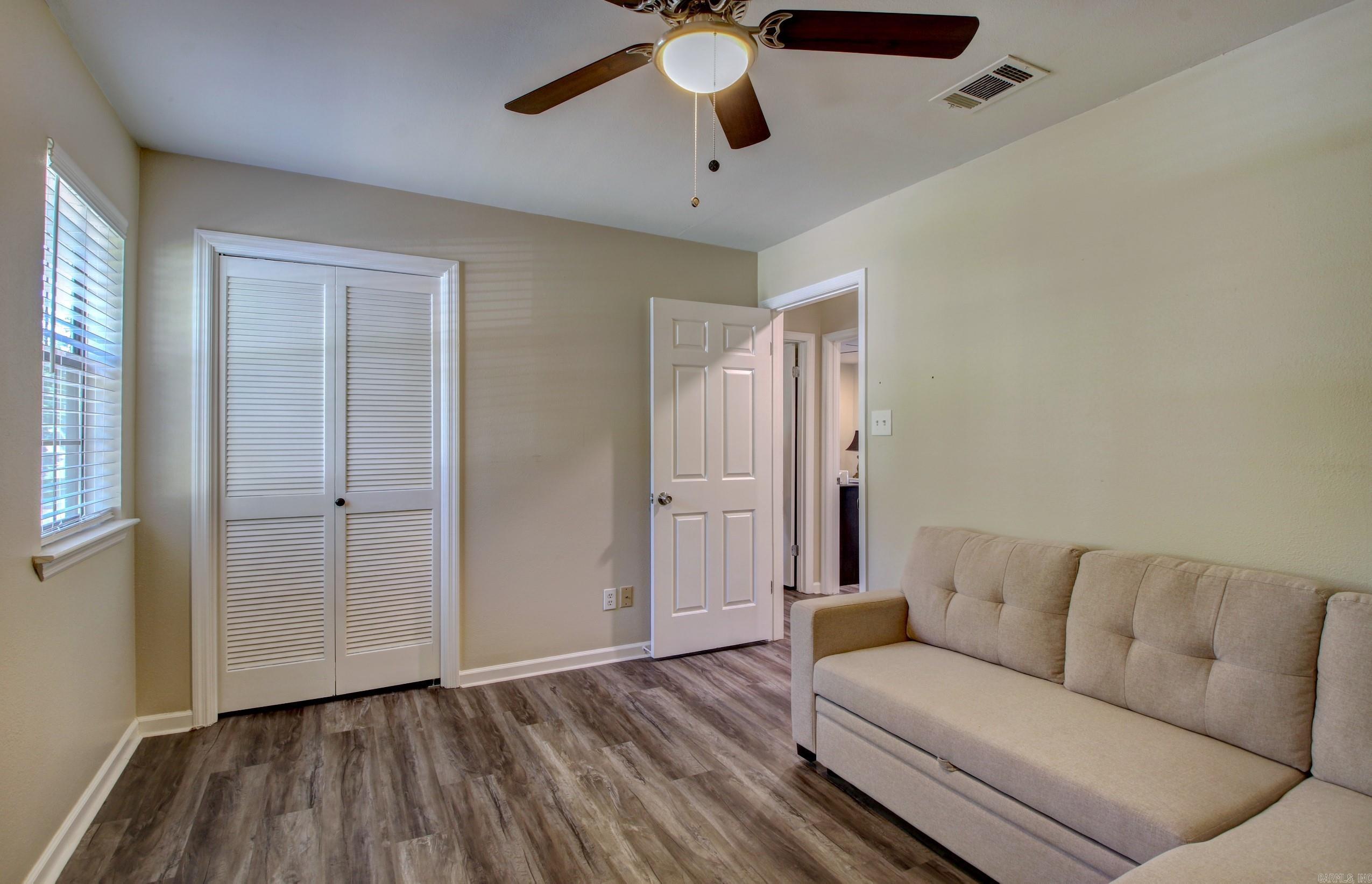 TURTLE CREEK - Residential