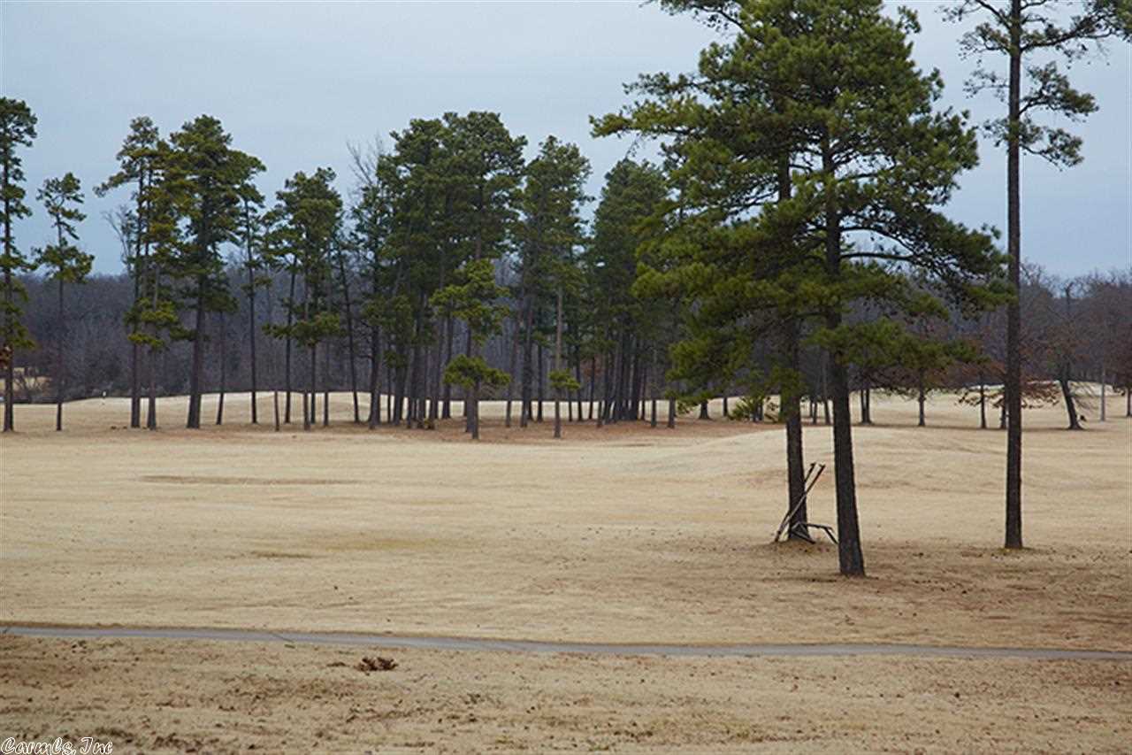 COUNTRY CLUB OF ARK THE - Residential Lease