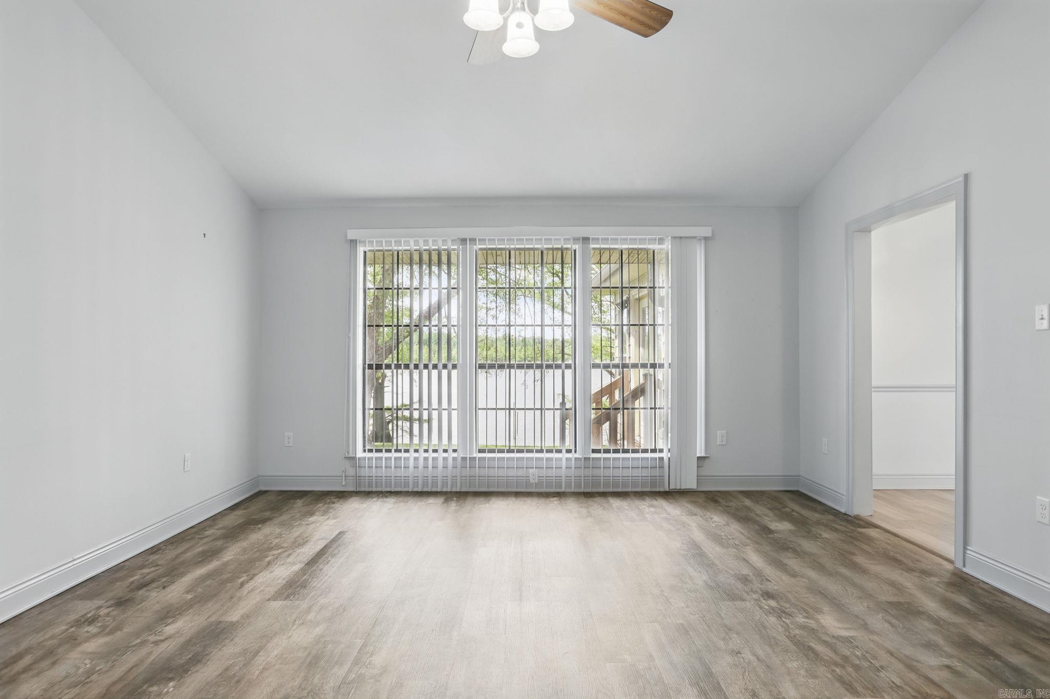 WILLOW BEACH ESTATES - Residential