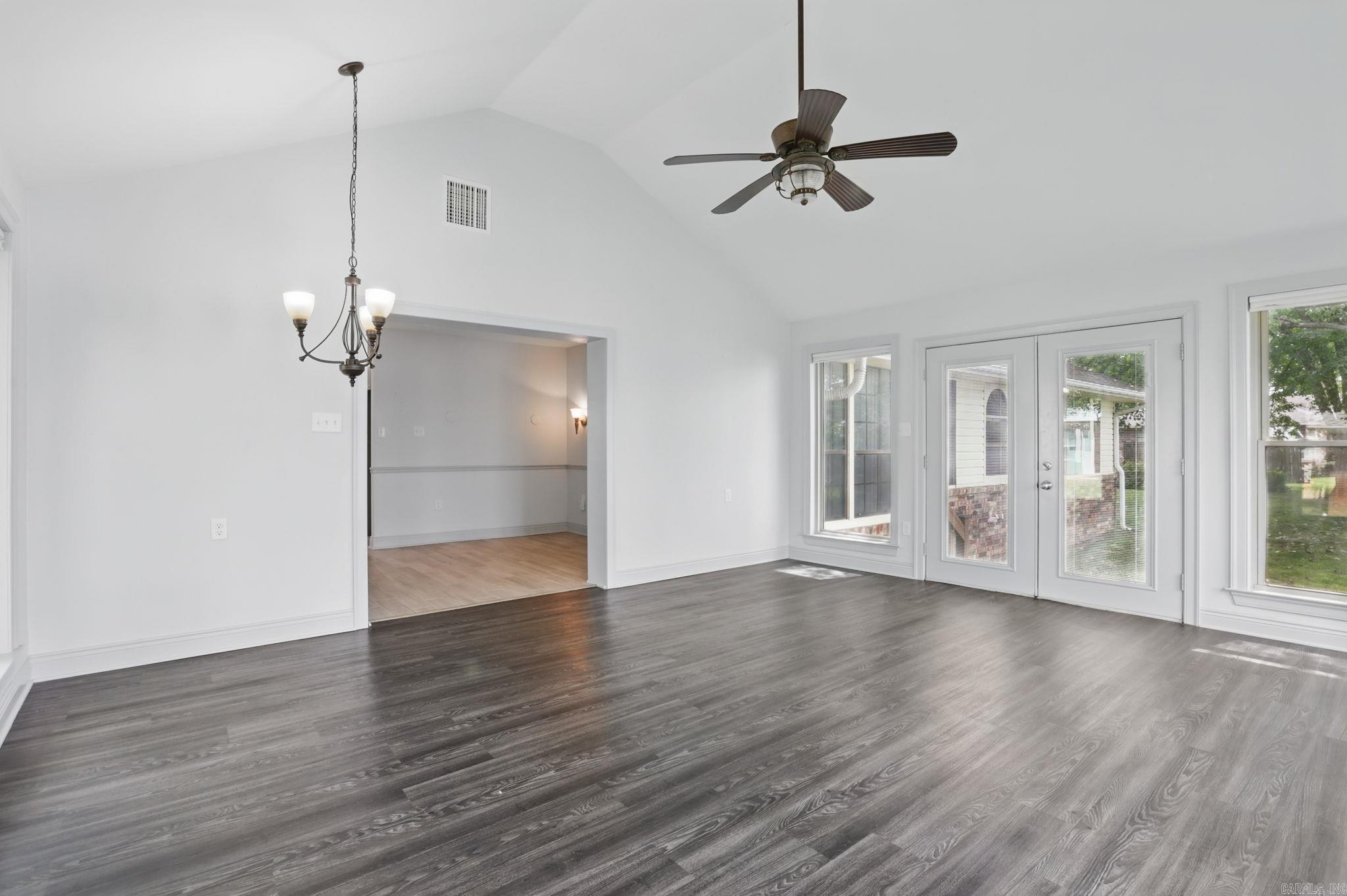 WILLOW BEACH ESTATES - Residential