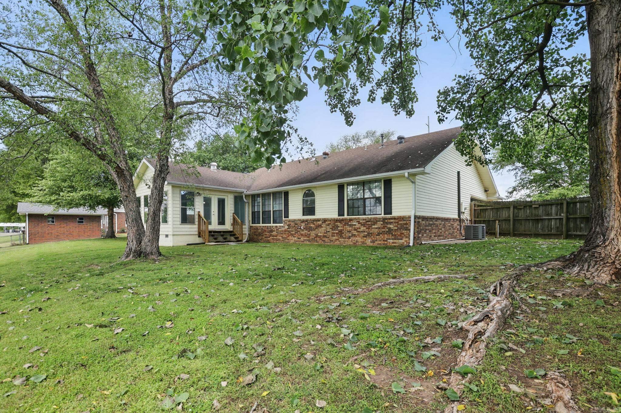 WILLOW BEACH ESTATES - Residential