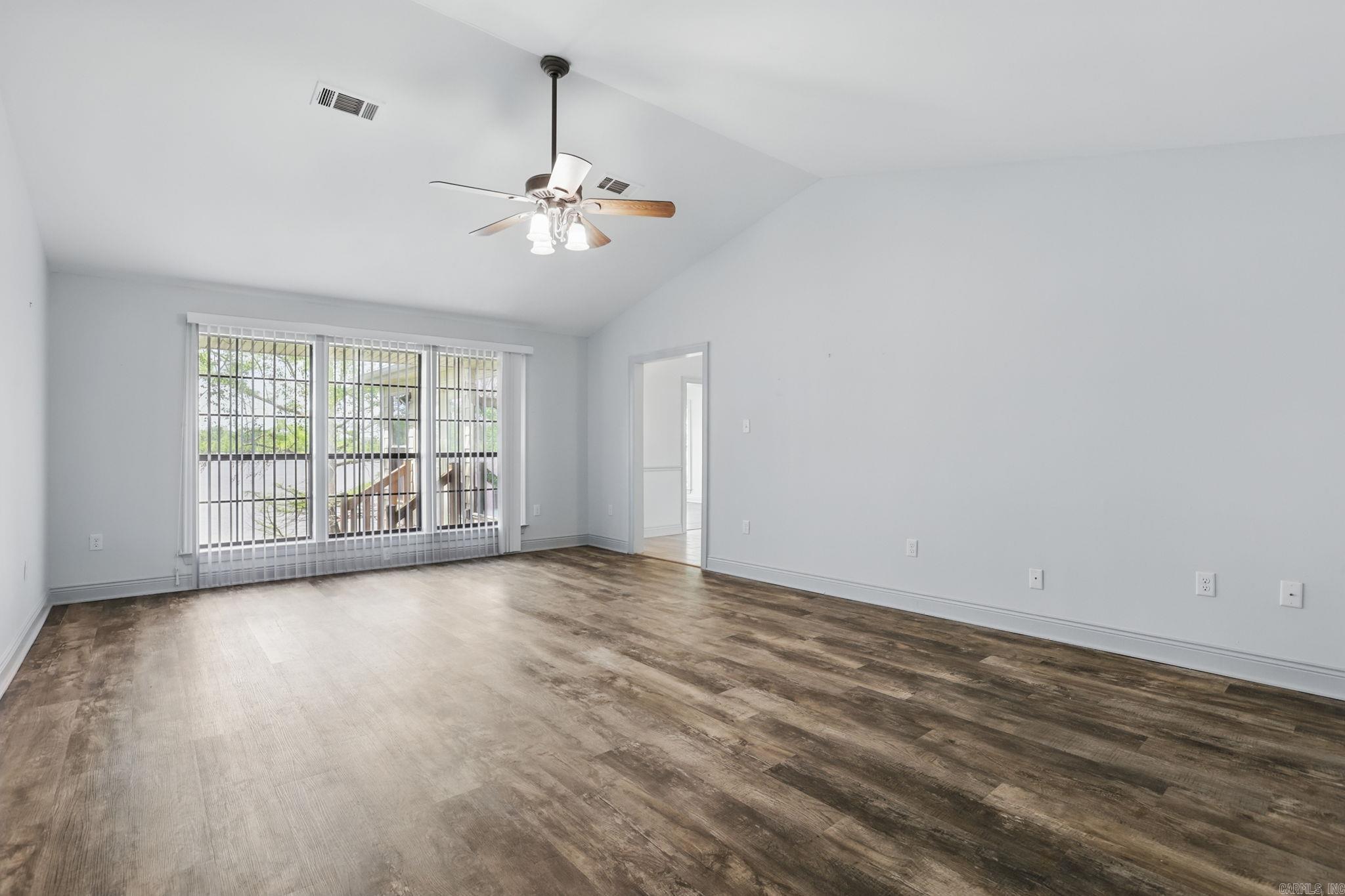 WILLOW BEACH ESTATES - Residential