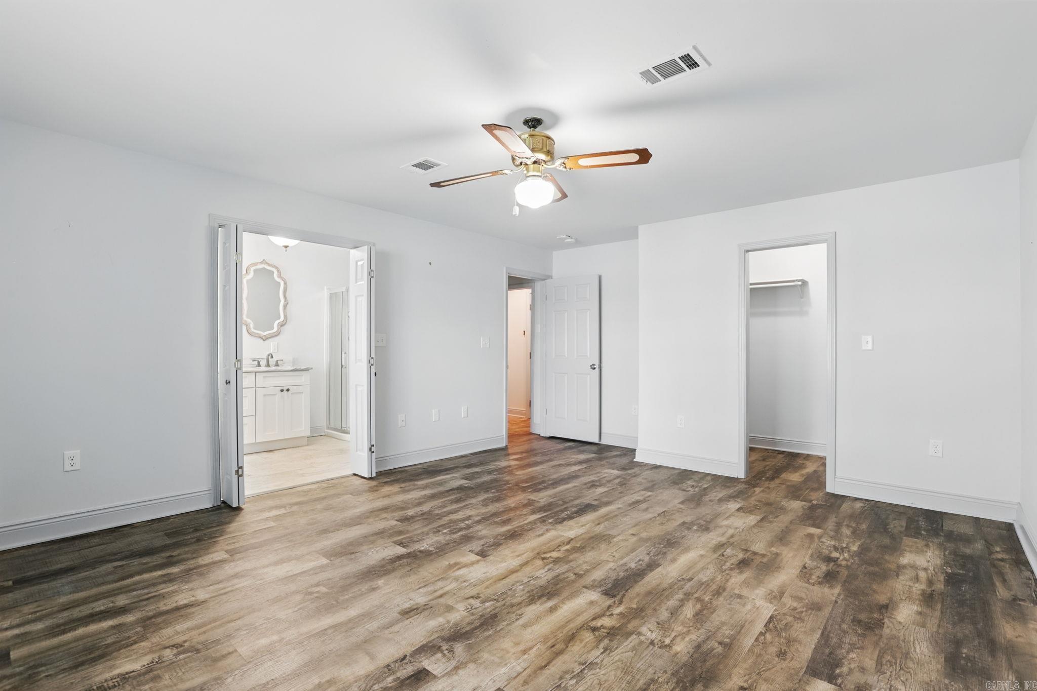 WILLOW BEACH ESTATES - Residential