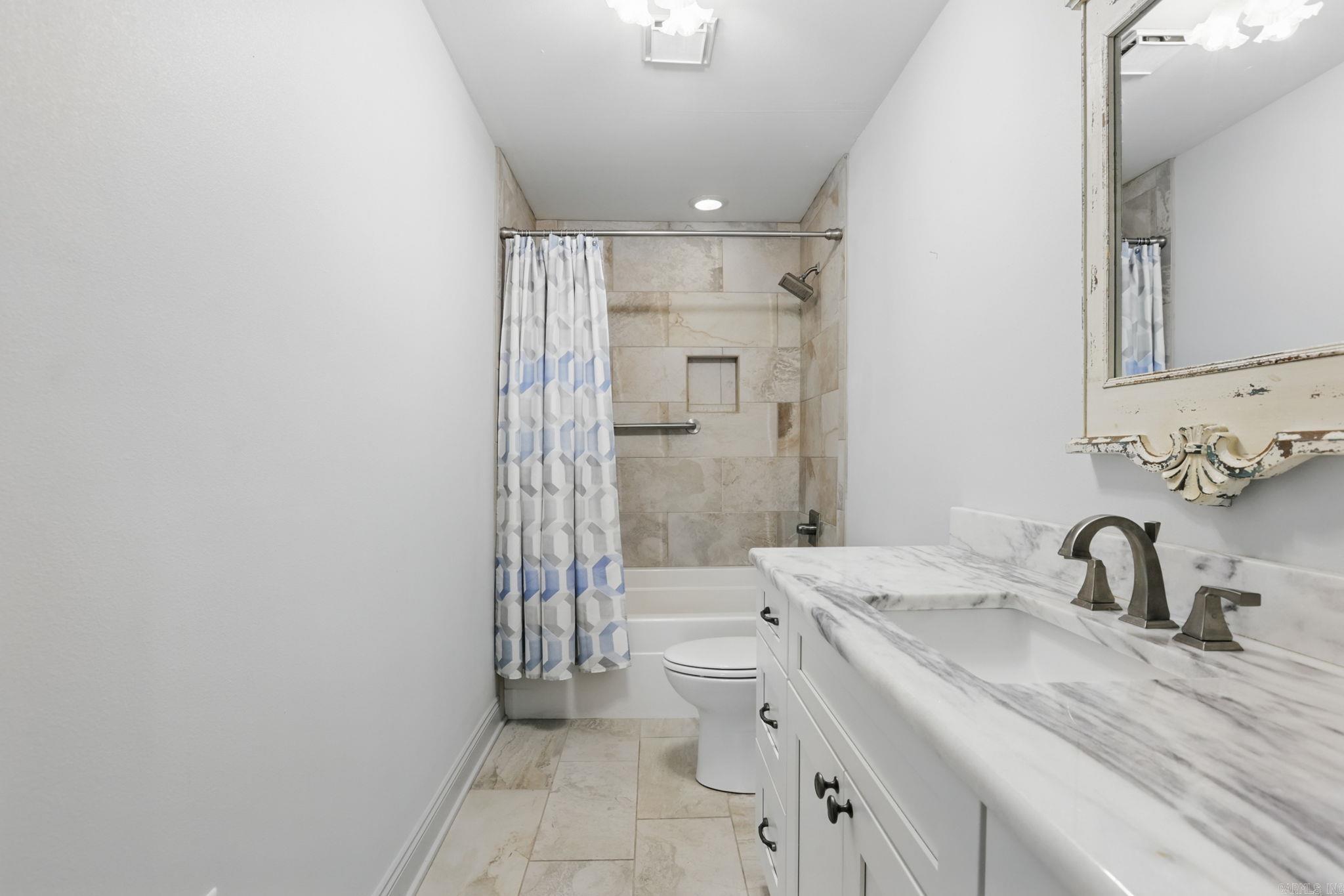 WILLOW BEACH ESTATES - Residential