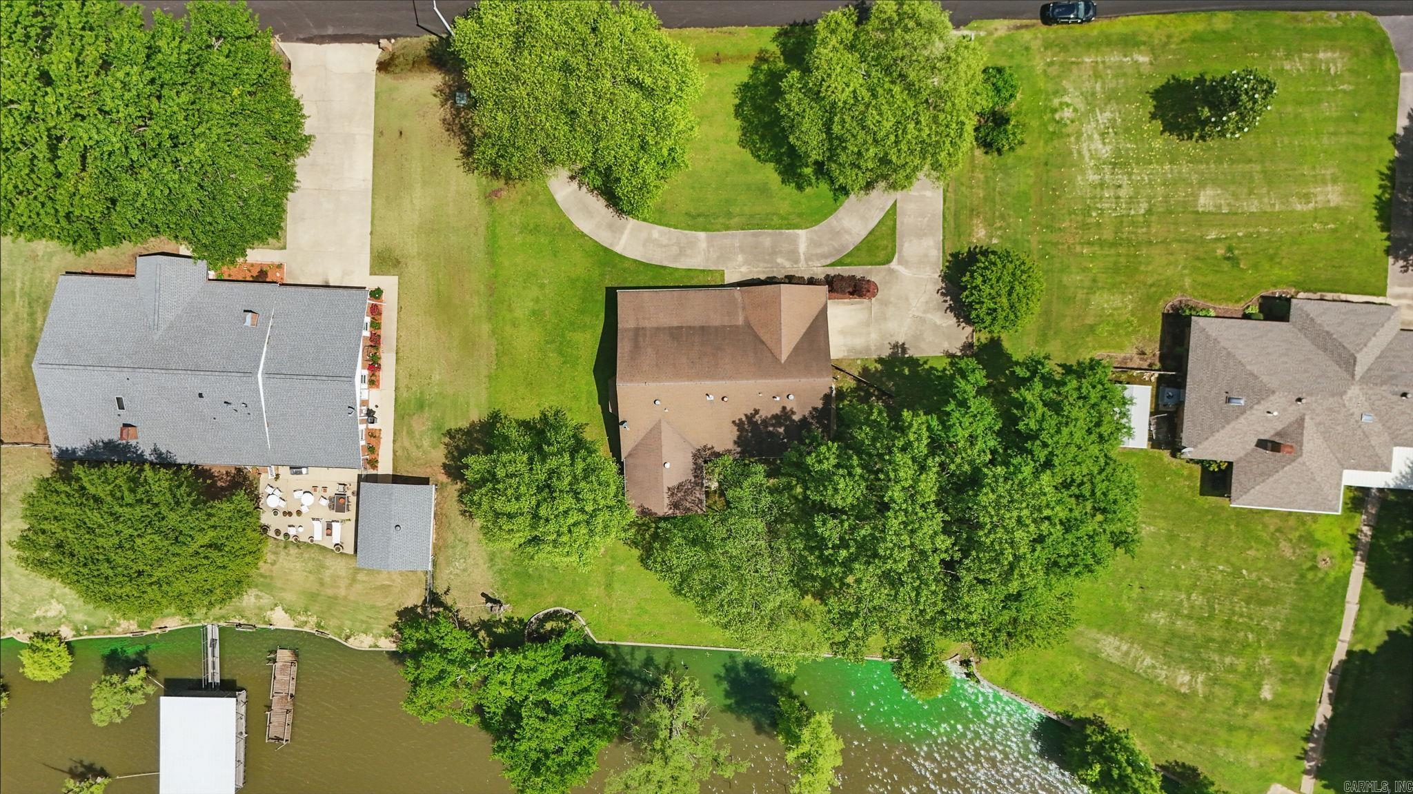 WILLOW BEACH ESTATES - Residential