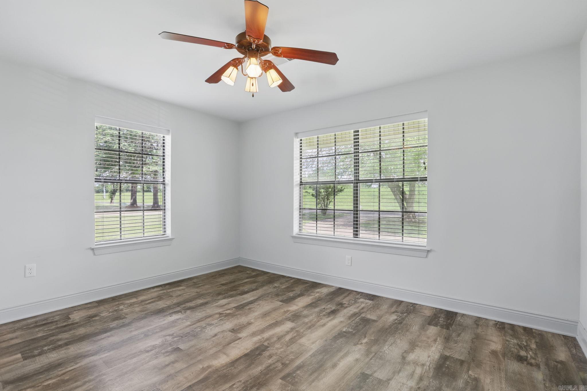 WILLOW BEACH ESTATES - Residential