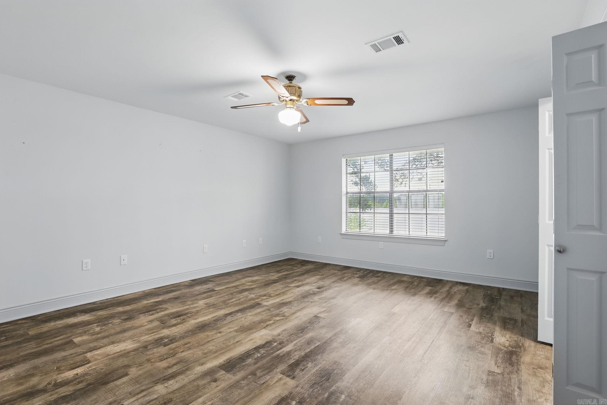 WILLOW BEACH ESTATES - Residential