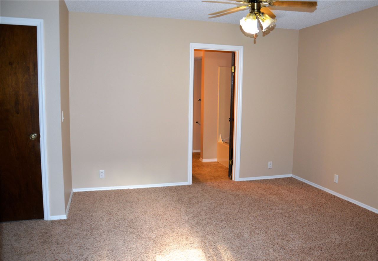 Guadalajara Courts - Residential