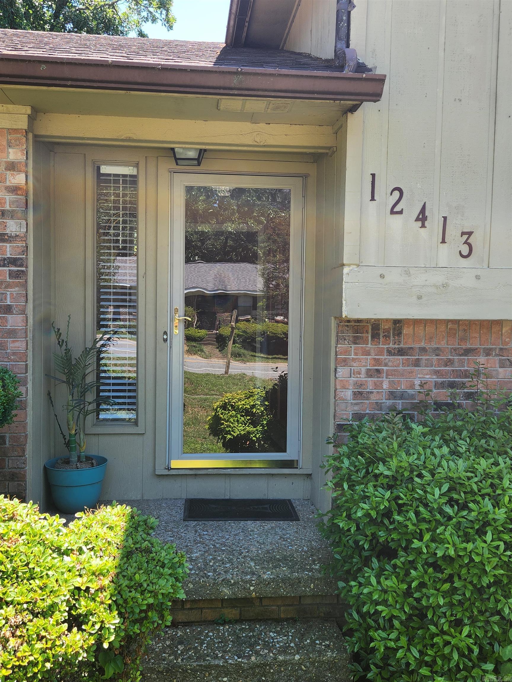 PLEASANT VIEW - Residential