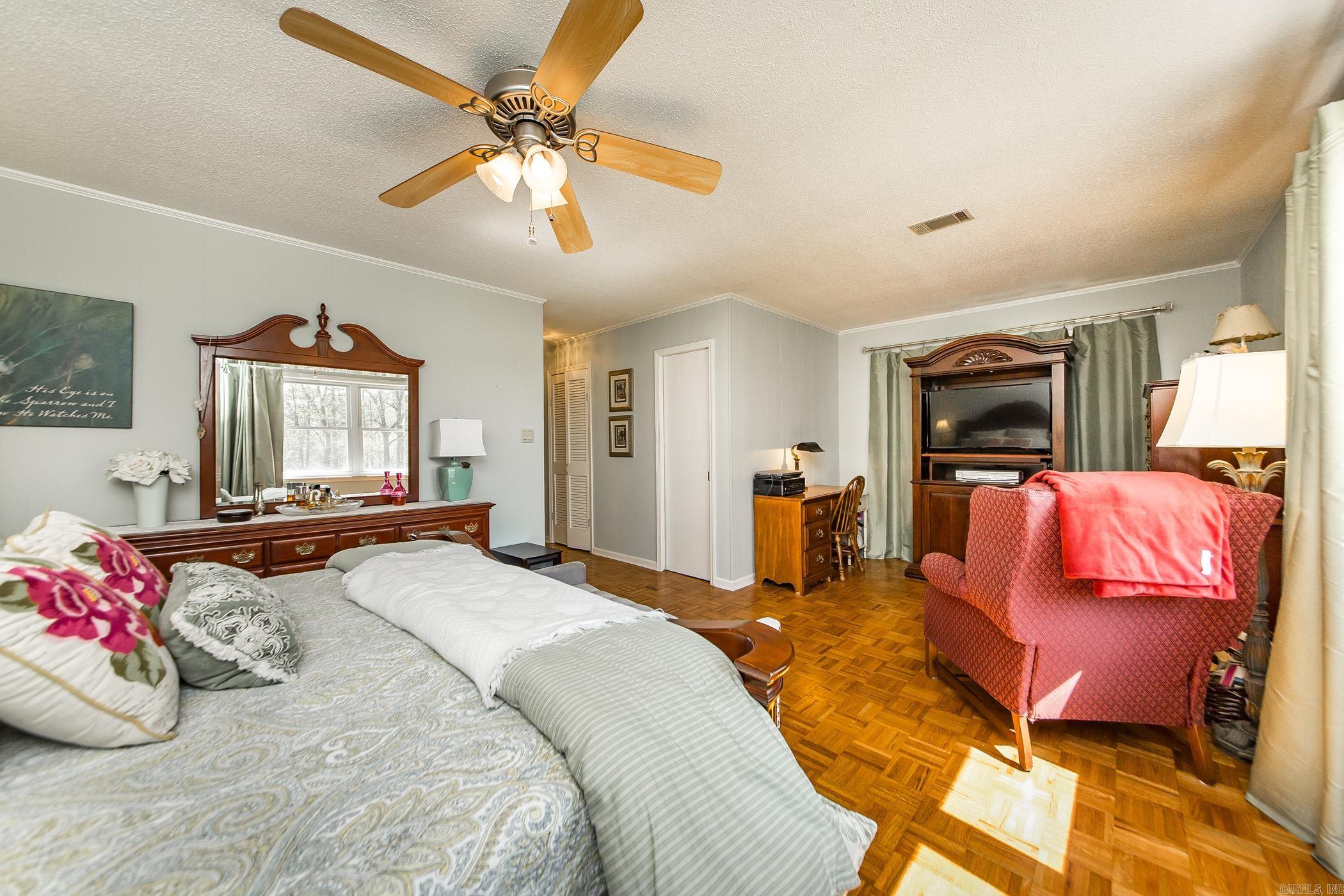 INTERLOCHEN ESTATES - LAKE - Residential