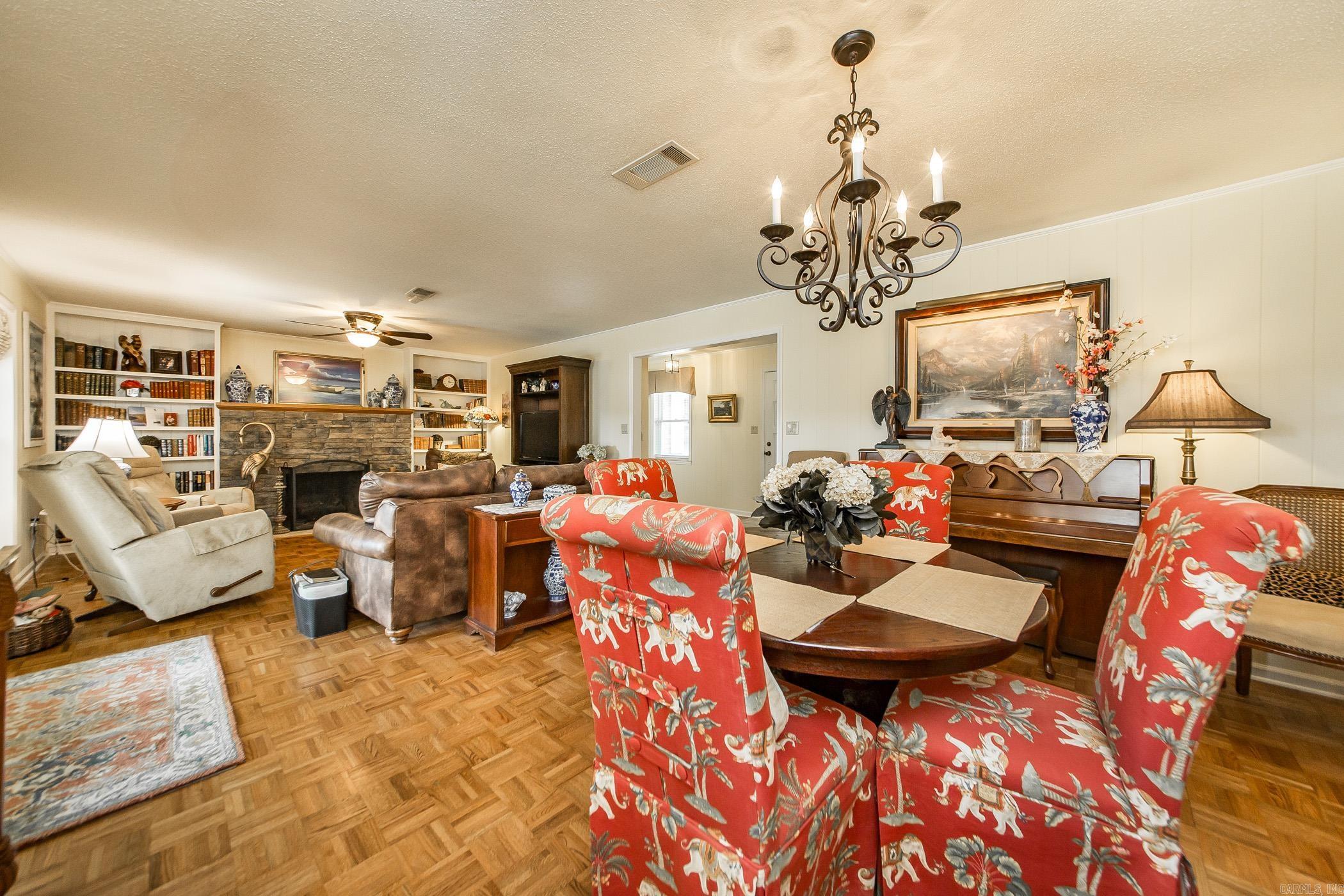 INTERLOCHEN ESTATES - LAKE - Residential