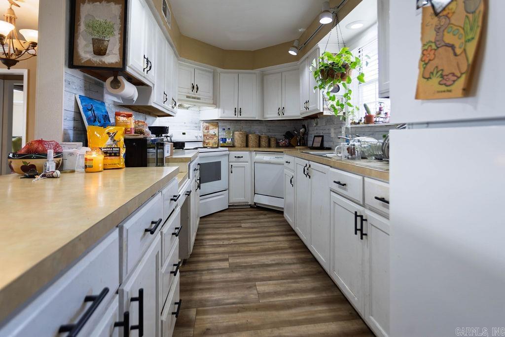 BYERS & NEELEY - Residential