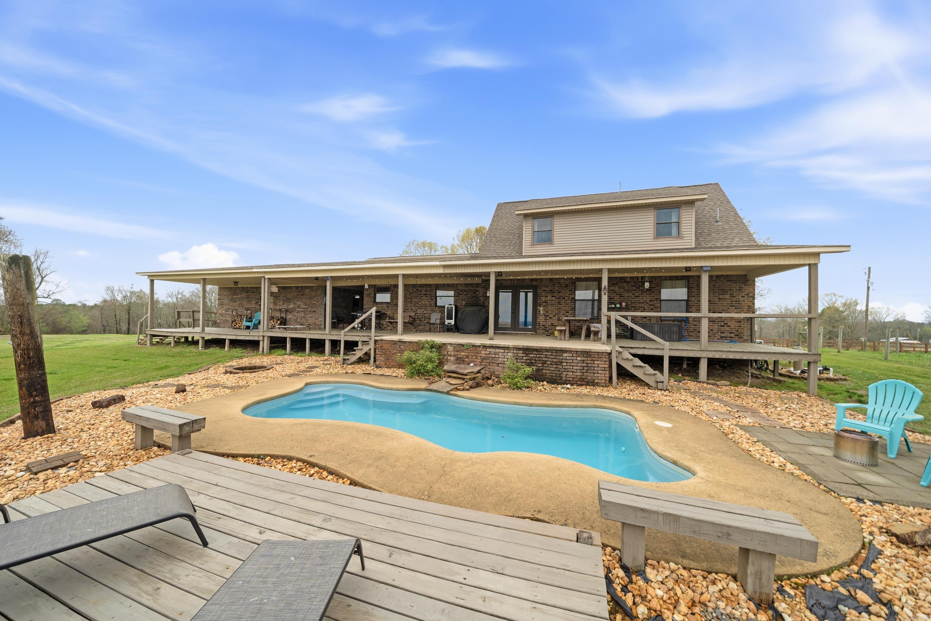 Metes & Bounds - Residential