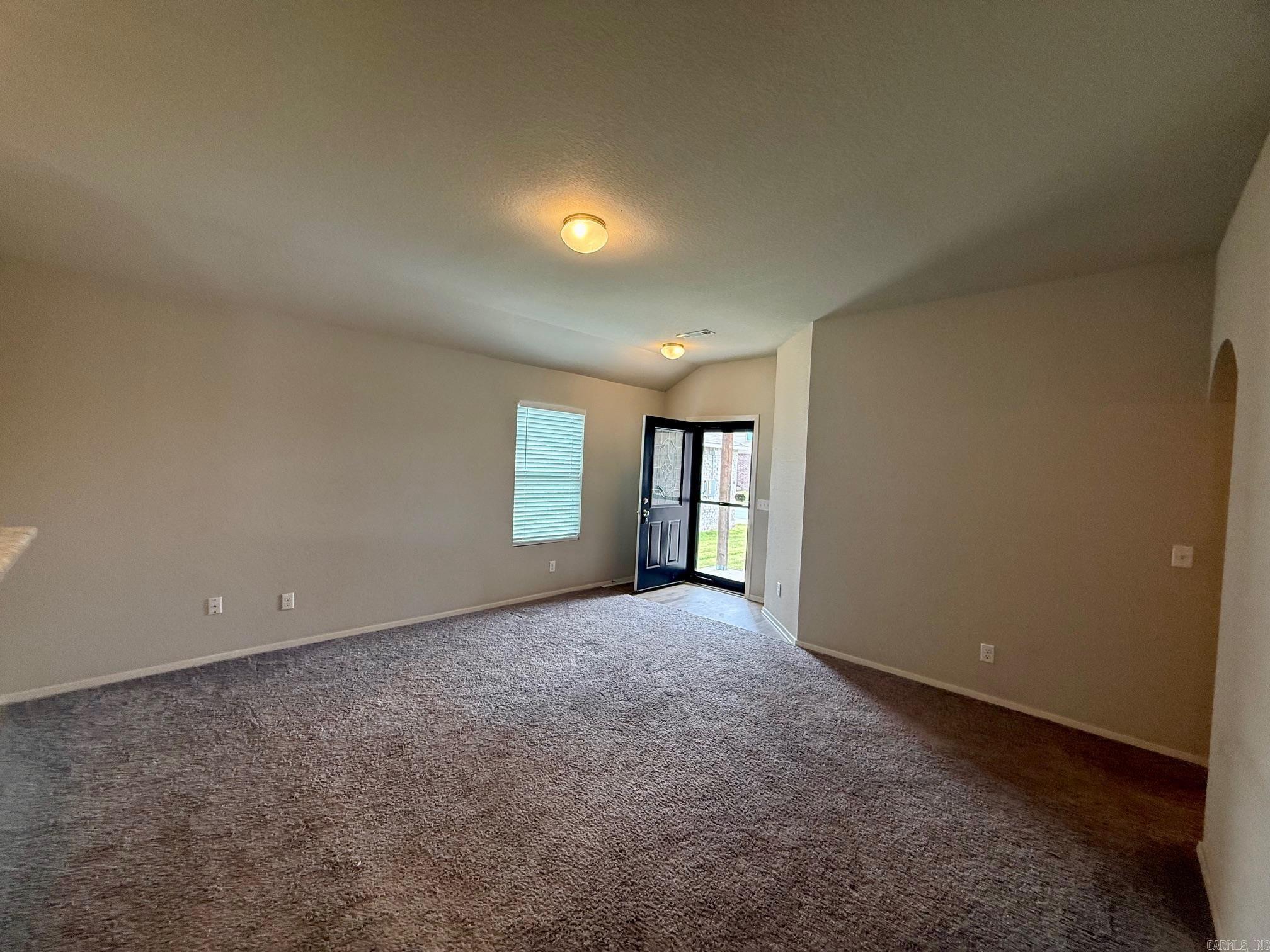 WHITE OAK CROSSING - Residential Lease