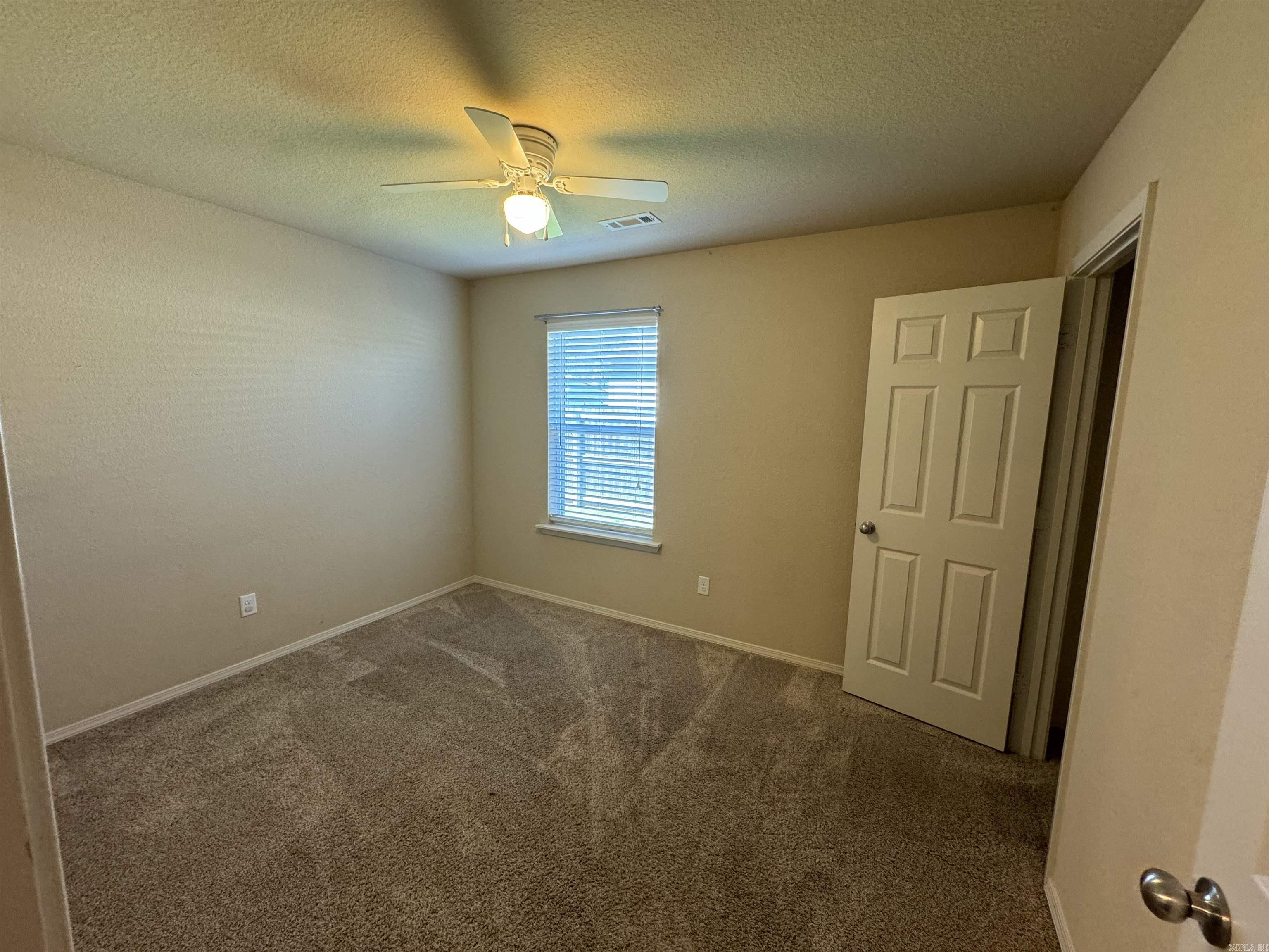 Benjamin Grove - Residential Lease