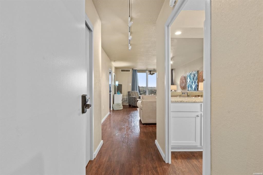 BEACON MANOR HPR - Residential