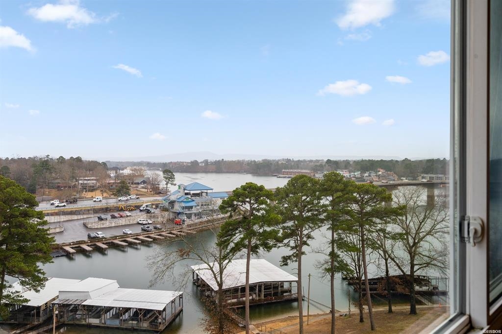 BEACON MANOR HPR - Residential