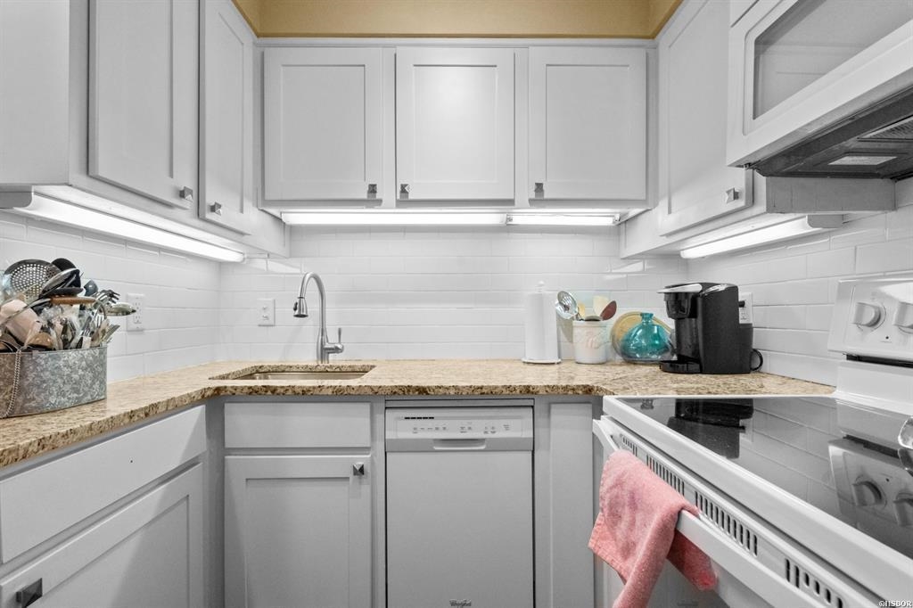 BEACON MANOR HPR - Residential