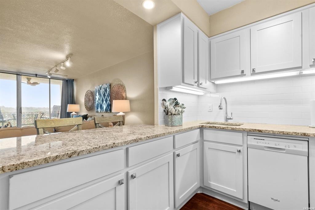 BEACON MANOR HPR - Residential