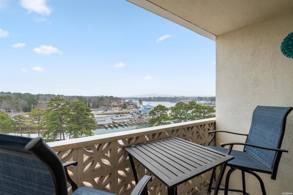 BEACON MANOR HPR - Residential