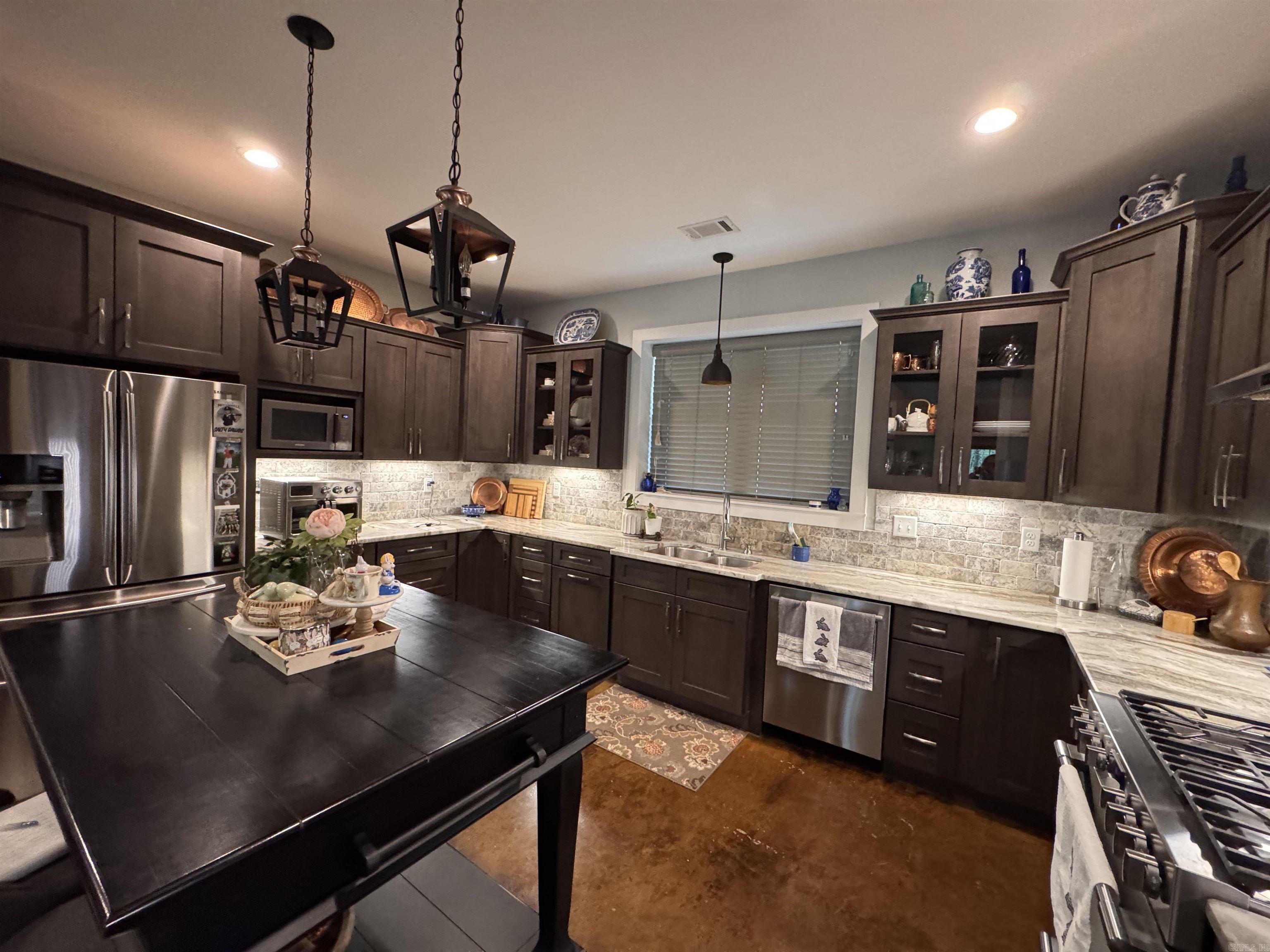 CORNERSTONE ESTATE ADD - Residential