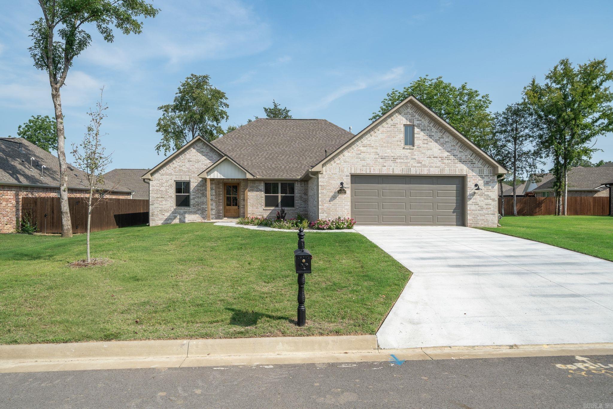 SHIRE GLEN AT CHAFFEE CROSSING - Residential
