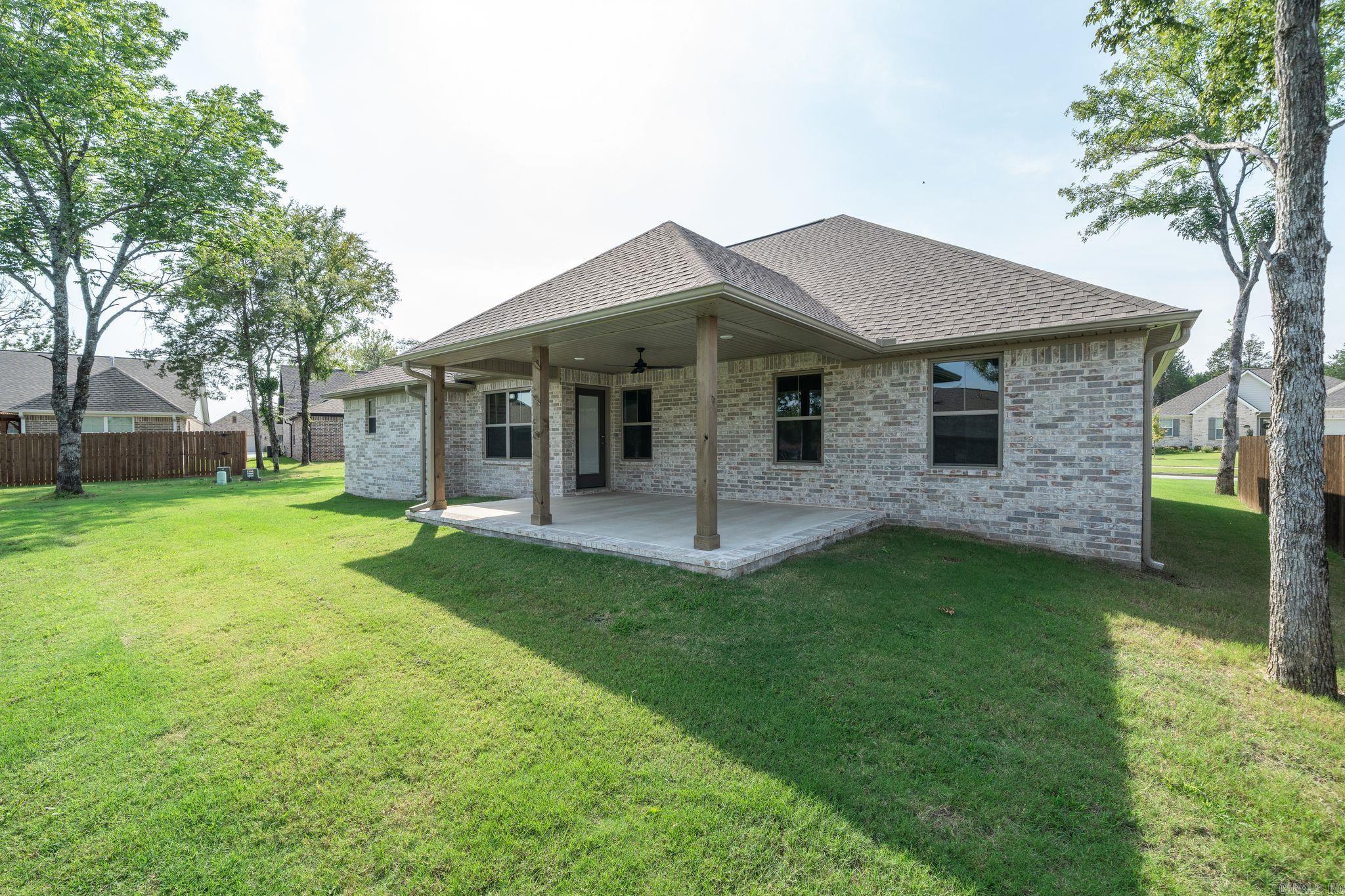 SHIRE GLEN AT CHAFFEE CROSSING - Residential
