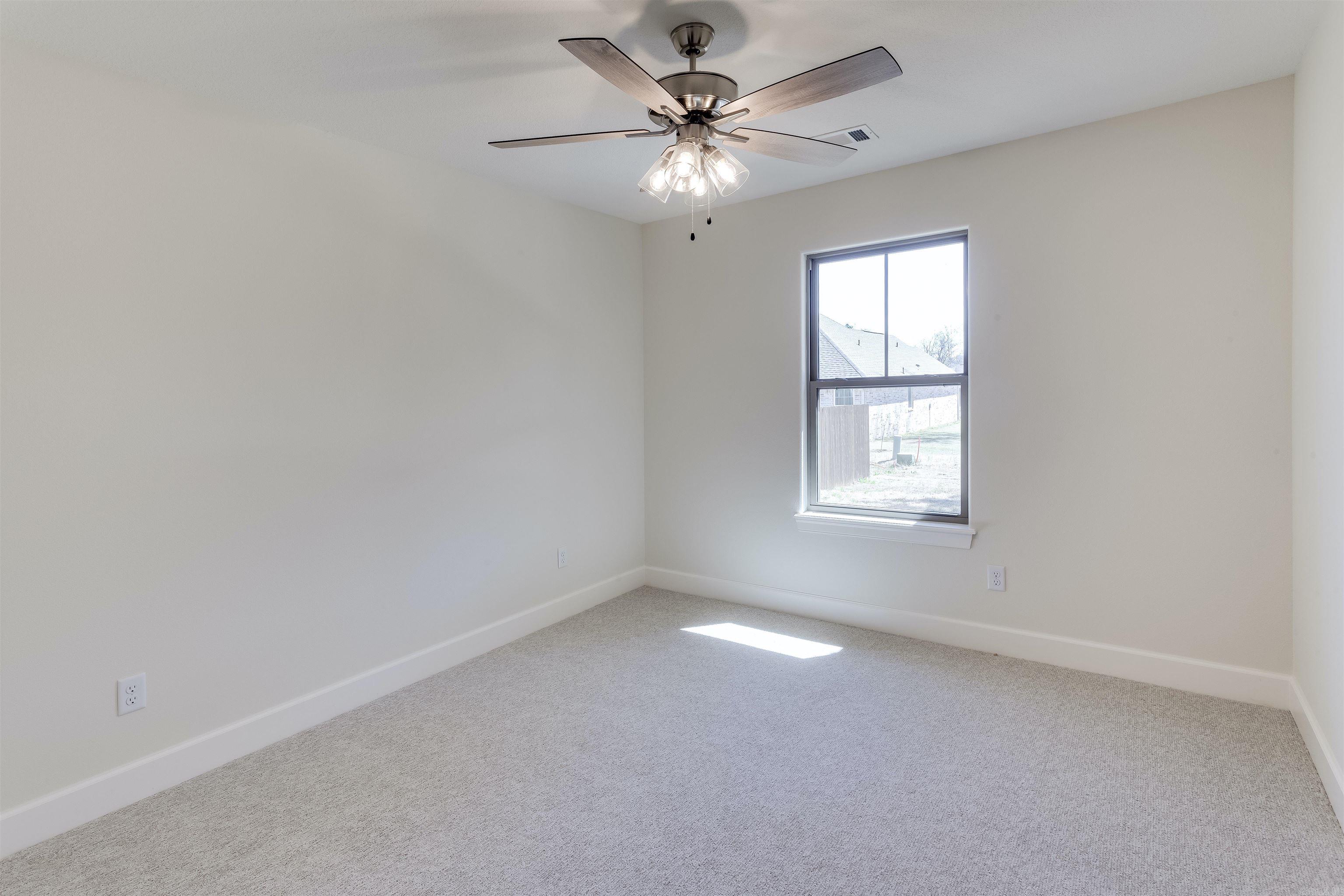 SHIRE GLEN AT CHAFFEE CROSSING - Residential