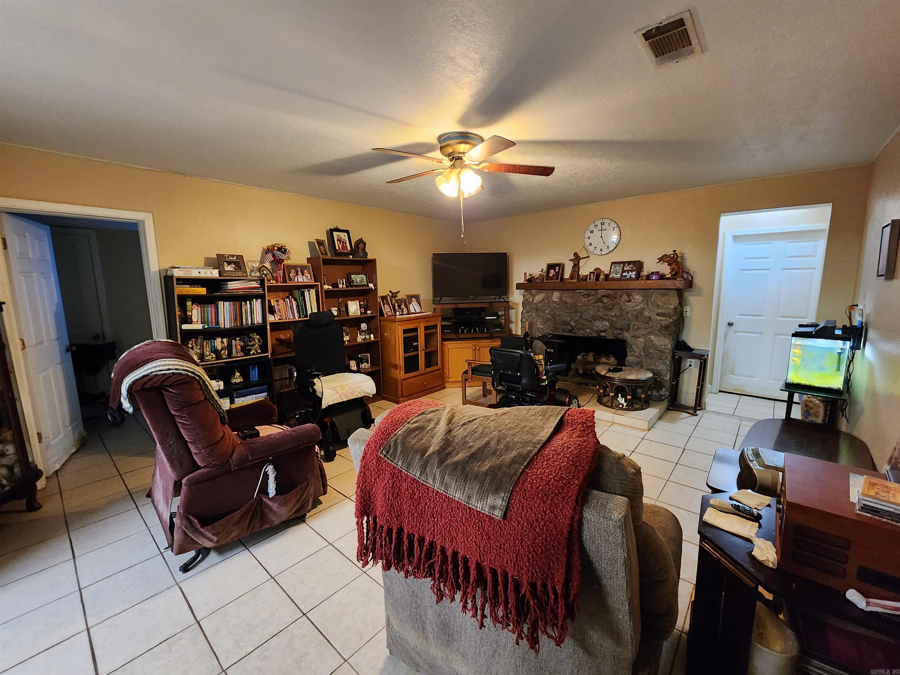 M And NA - Residential