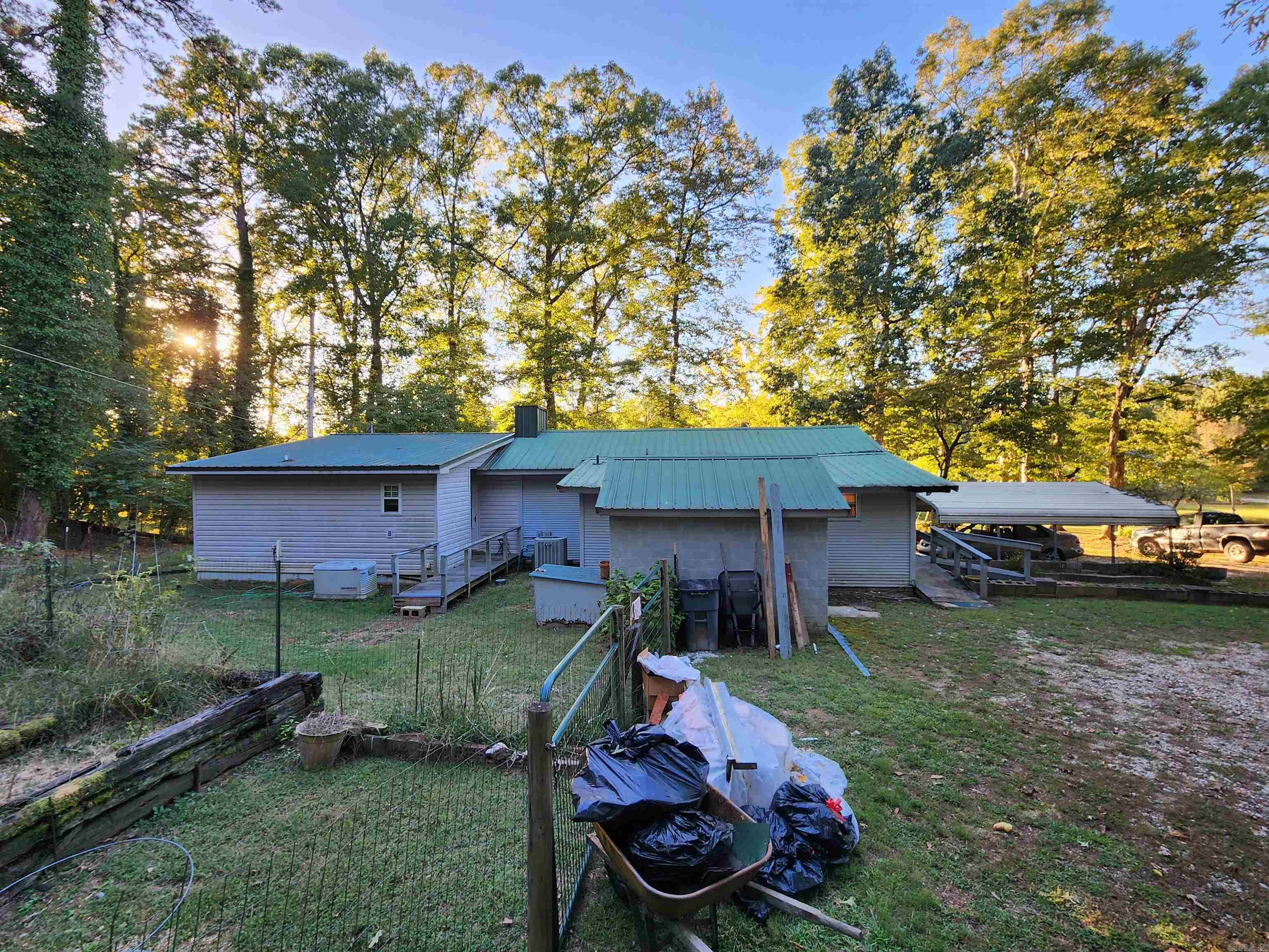 M And NA - Residential