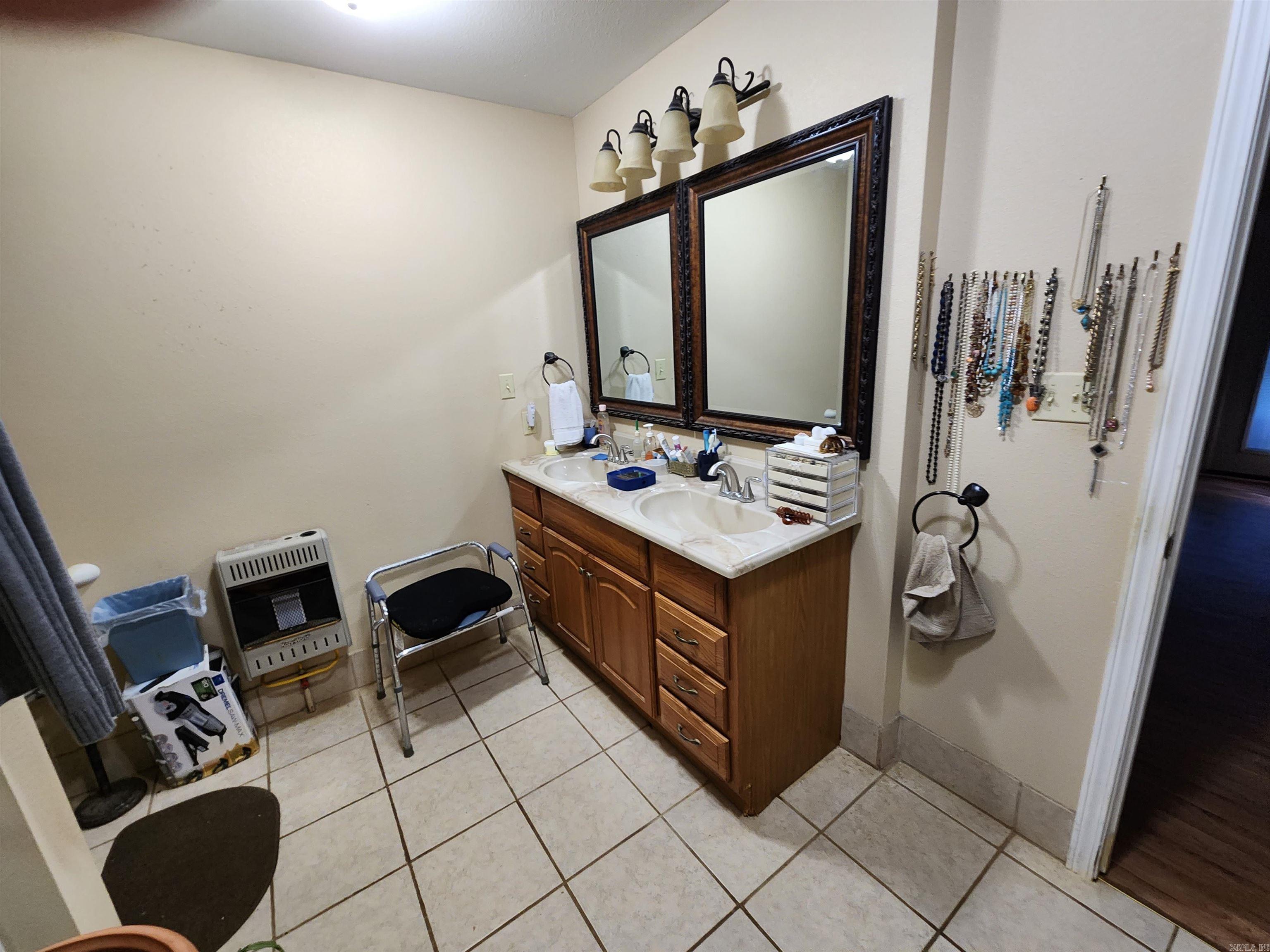 M And NA - Residential