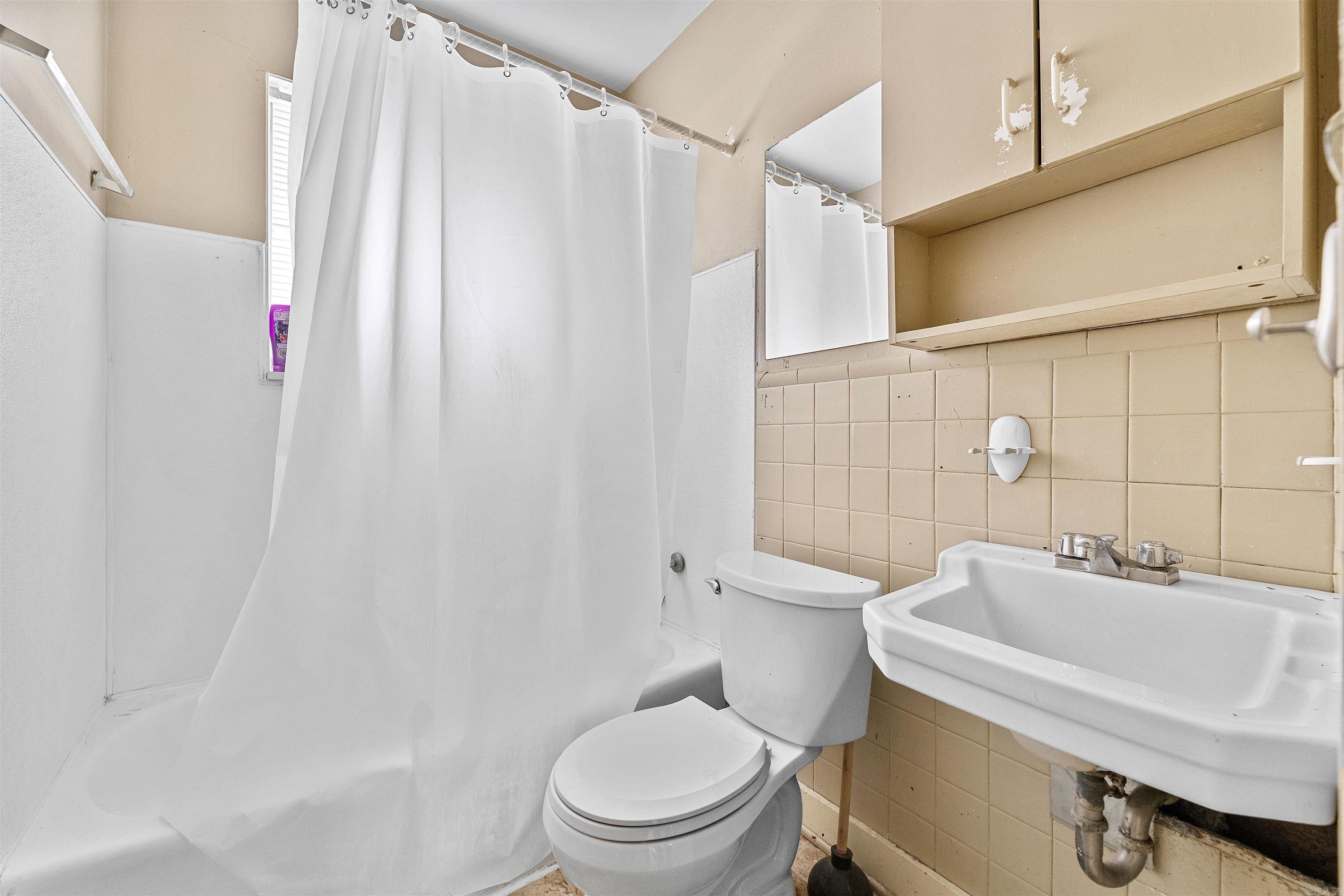 West Markham Street - Residential