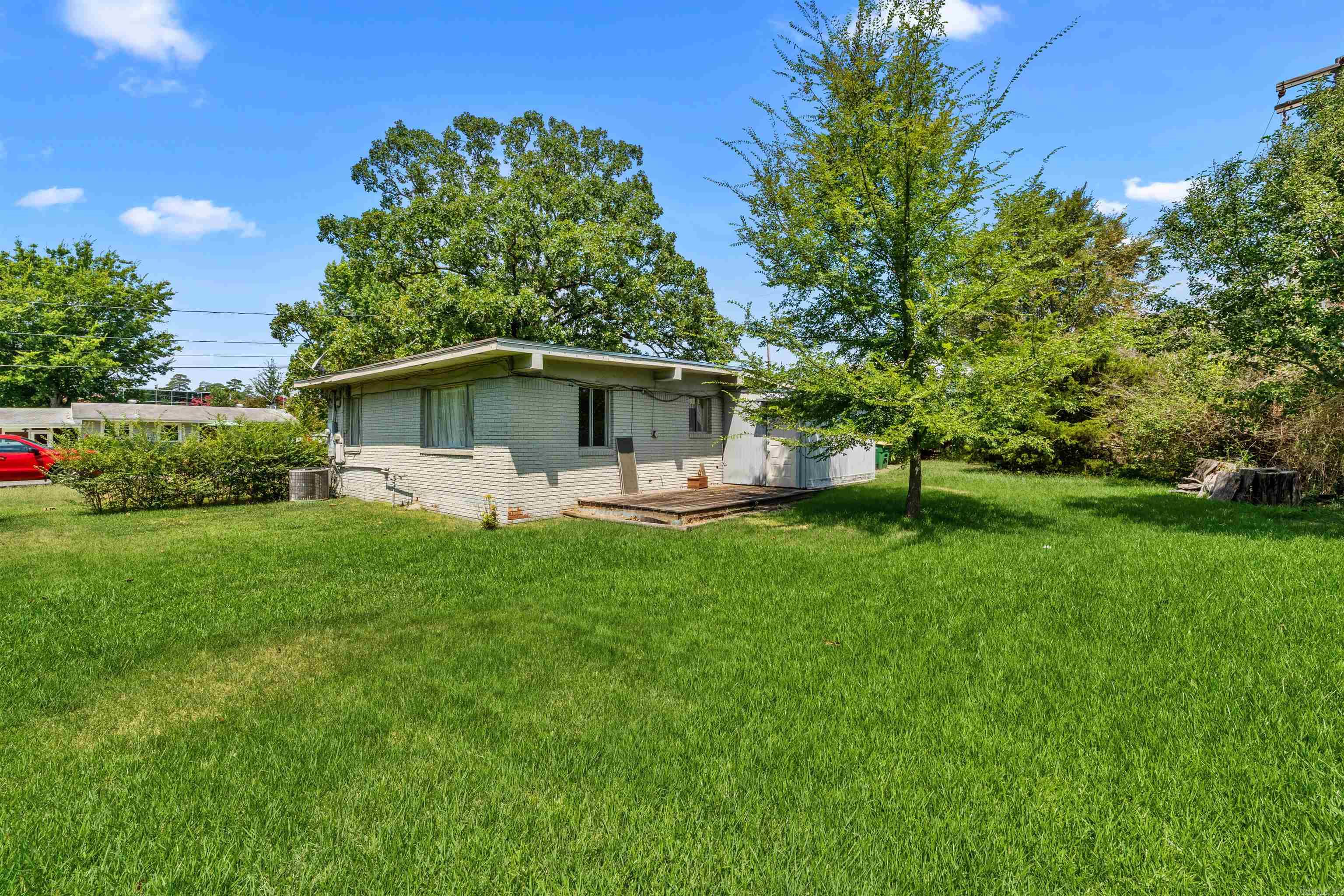 West Markham Street - Residential