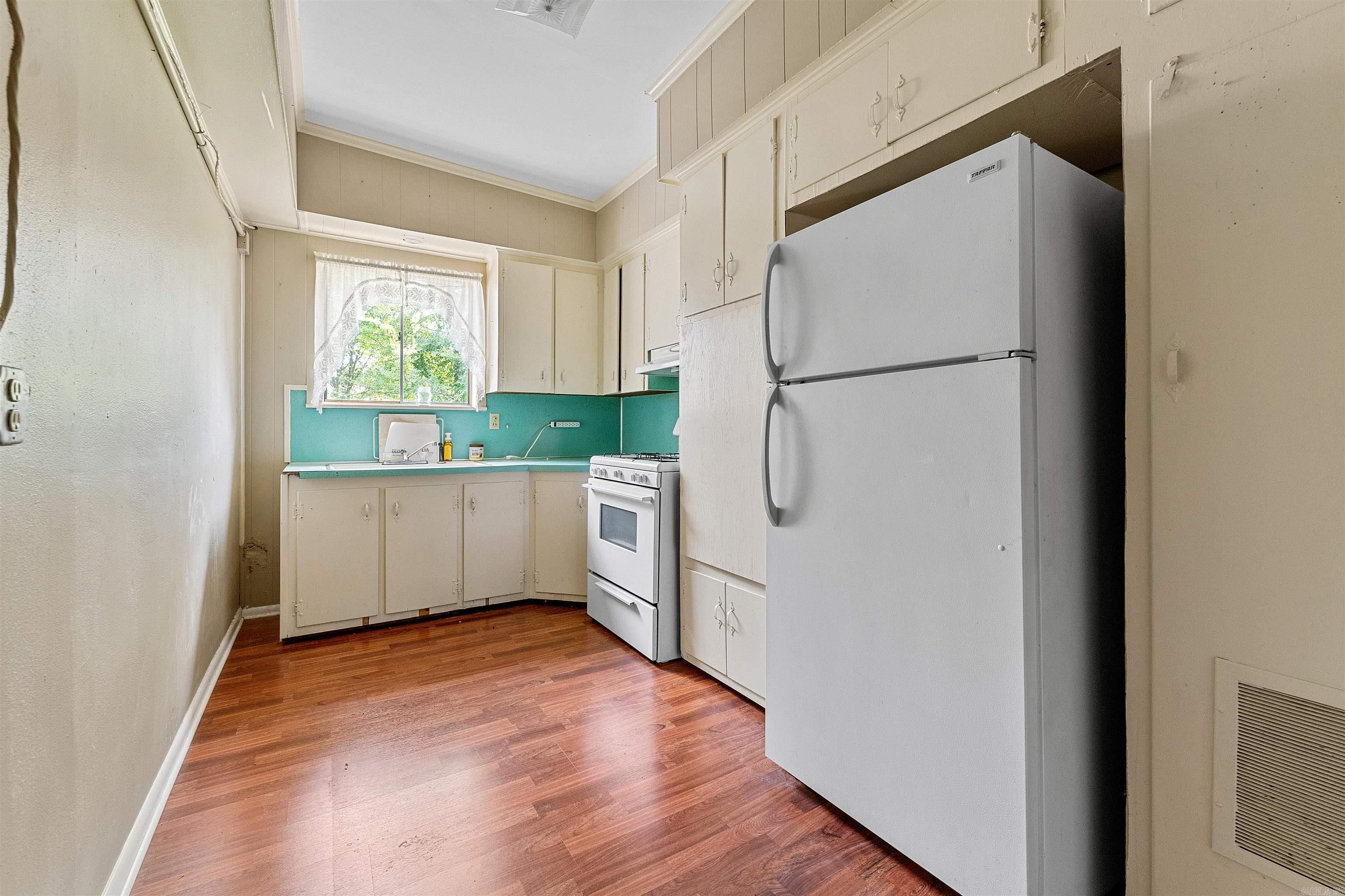 West Markham Street - Residential