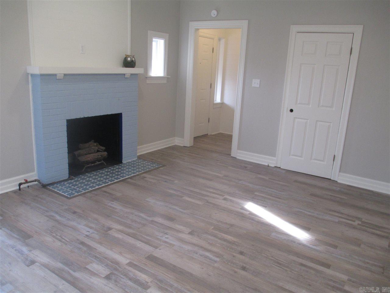 Gentry-Watson & Quarrels - Residential Lease