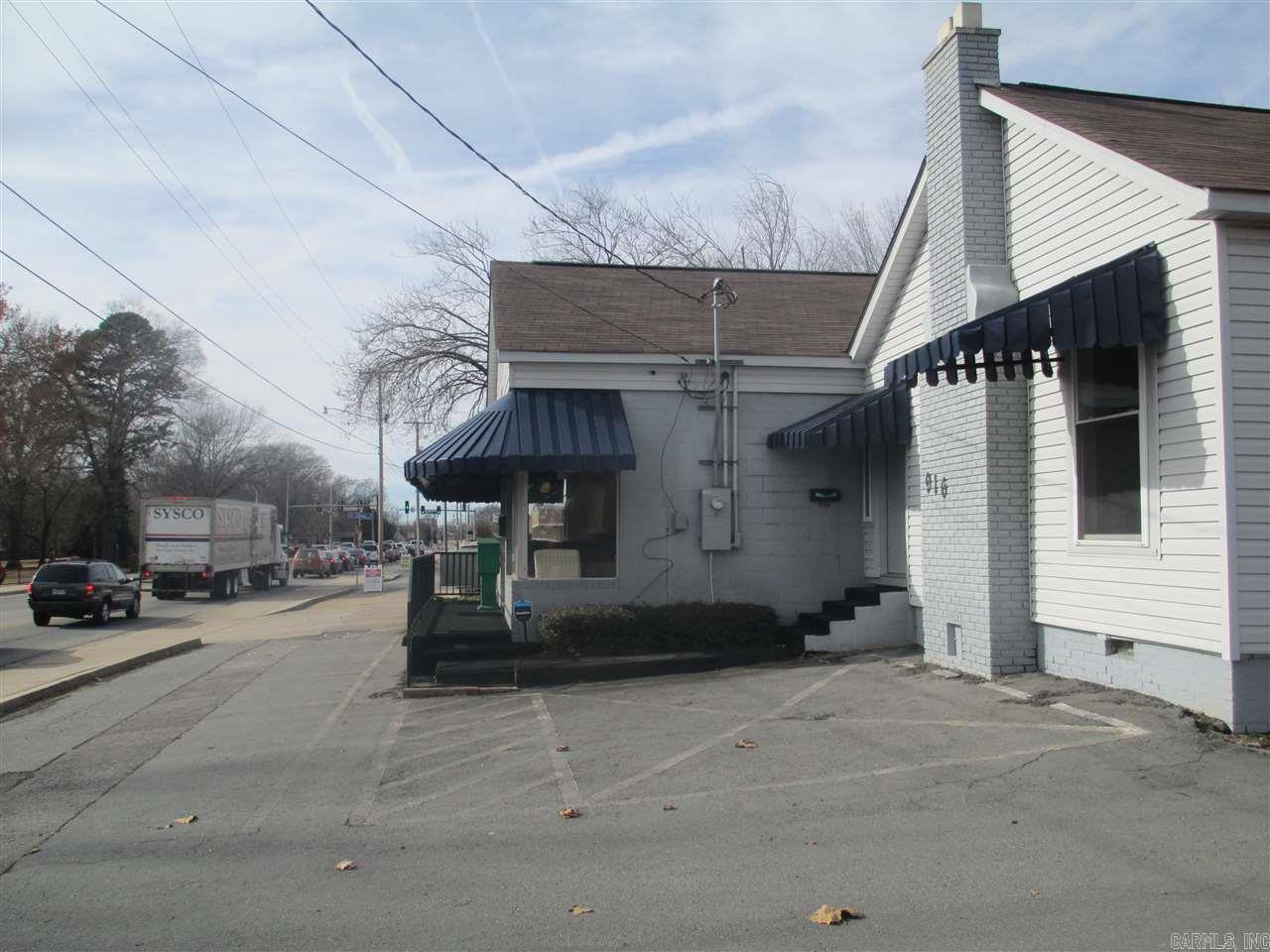 Gentry-Watson & Quarrels - Residential Lease