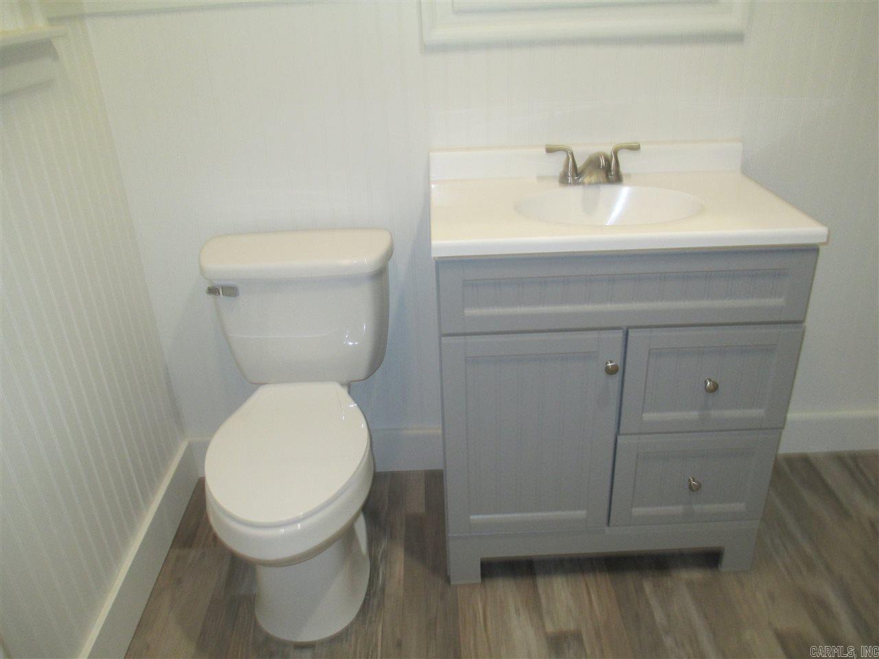 Gentry-Watson & Quarrels - Residential Lease