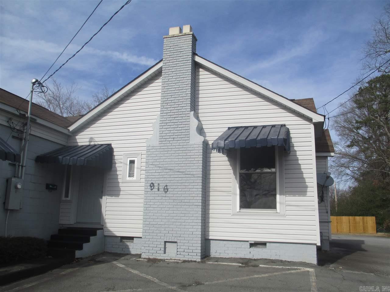 Gentry-Watson & Quarrels - Residential Lease