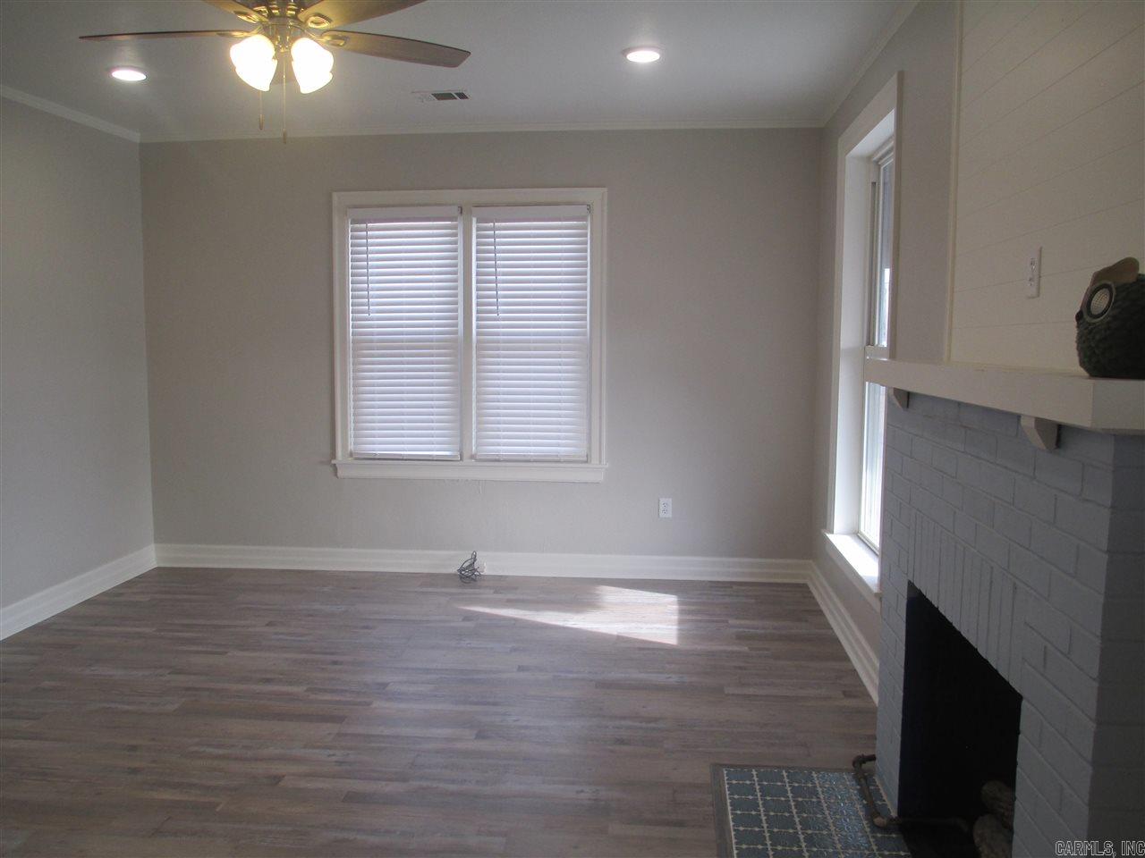 Gentry-Watson & Quarrels - Residential Lease