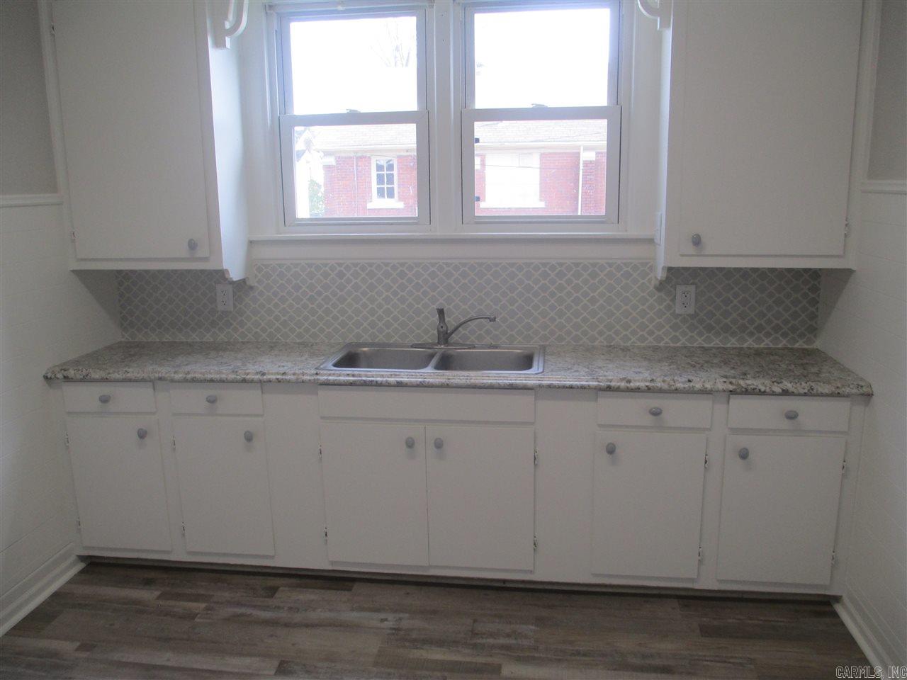 Gentry-Watson & Quarrels - Residential Lease